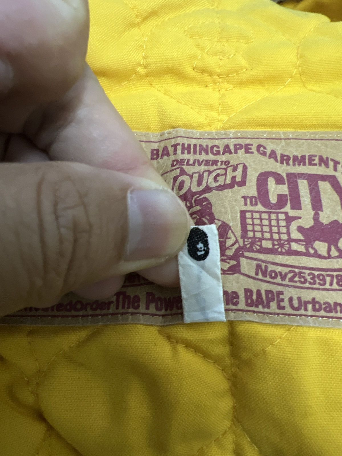 Bape 🔥 BAPE ESKIMO JACKET MADE IN JAPAN Size US L / EU 52-54 / 3 - 22 Thumbnail