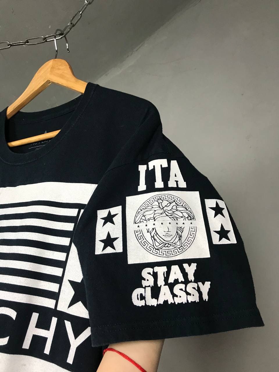 Other Stay Classy No Persect overprinted streetwear oversized tee Size US M / EU 48-50 / 2 - 5 Thumbnail