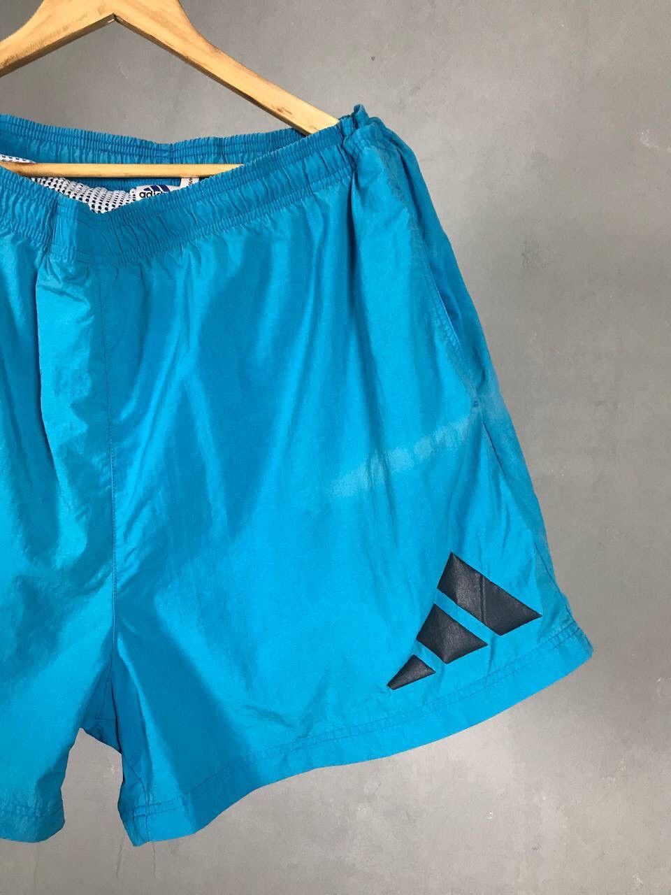 Adidas × Vintage Adidas Vintage Sportwear Blue Short Size US 36 / EU 52 - 2 Thumbnail