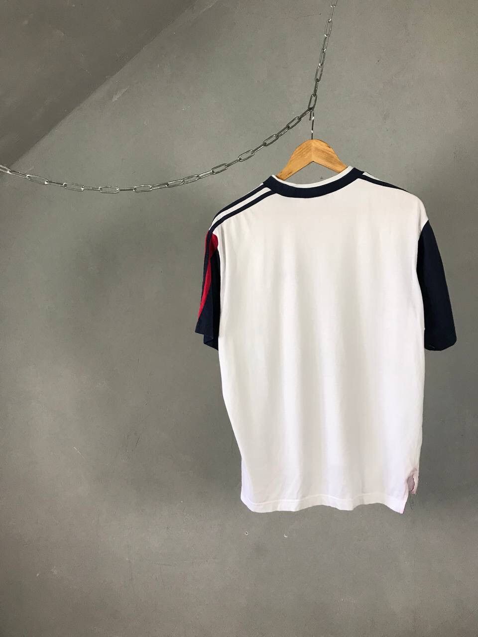 Adidas Adidas Vintage Sportwear Tee Size US S / EU 44-46 / 1 - 8 Thumbnail