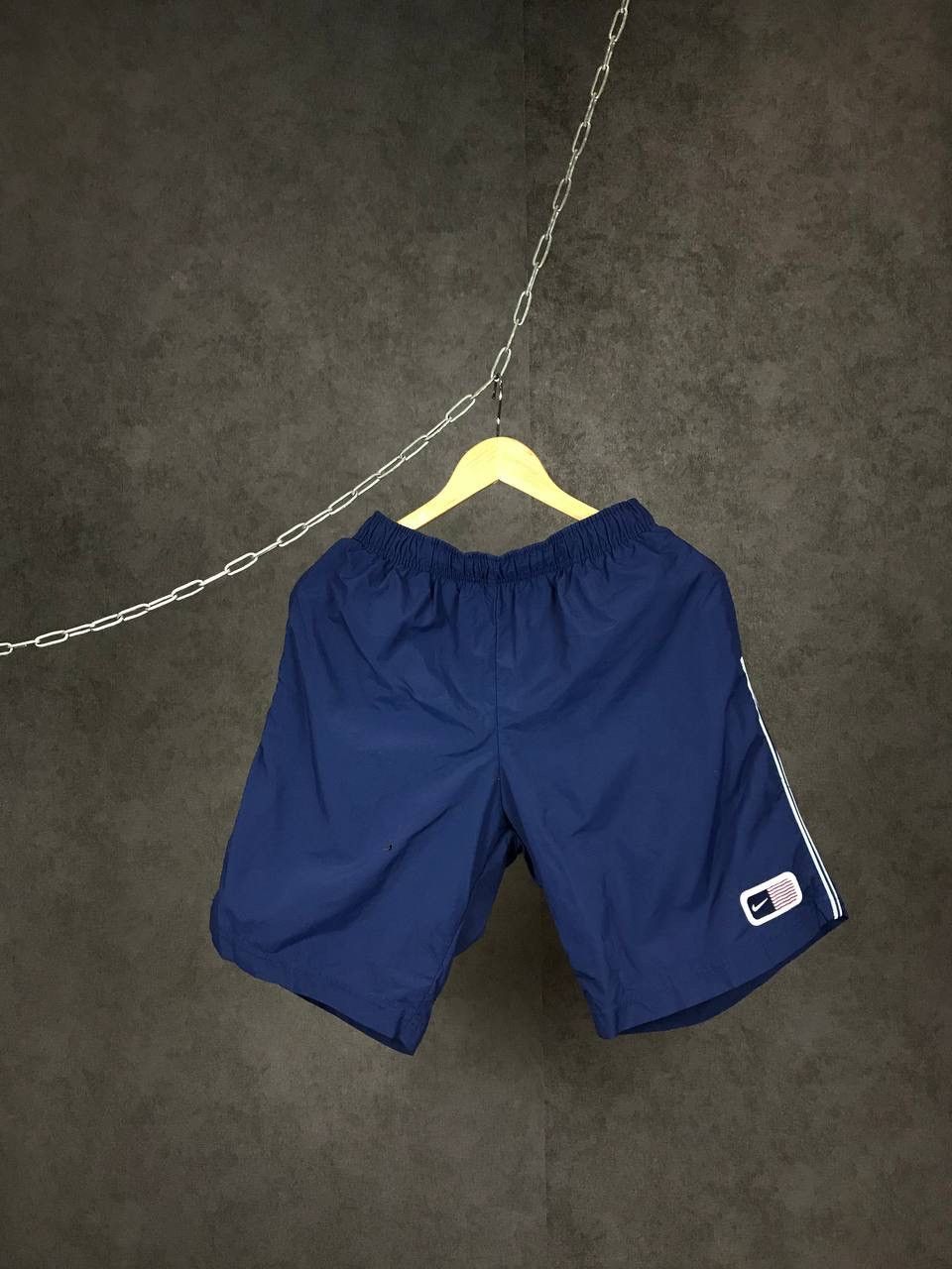 Nike × Vintage Nike swoosh streetwear vintage shorts Size US 32 / EU 48 - 1 Thumbnail