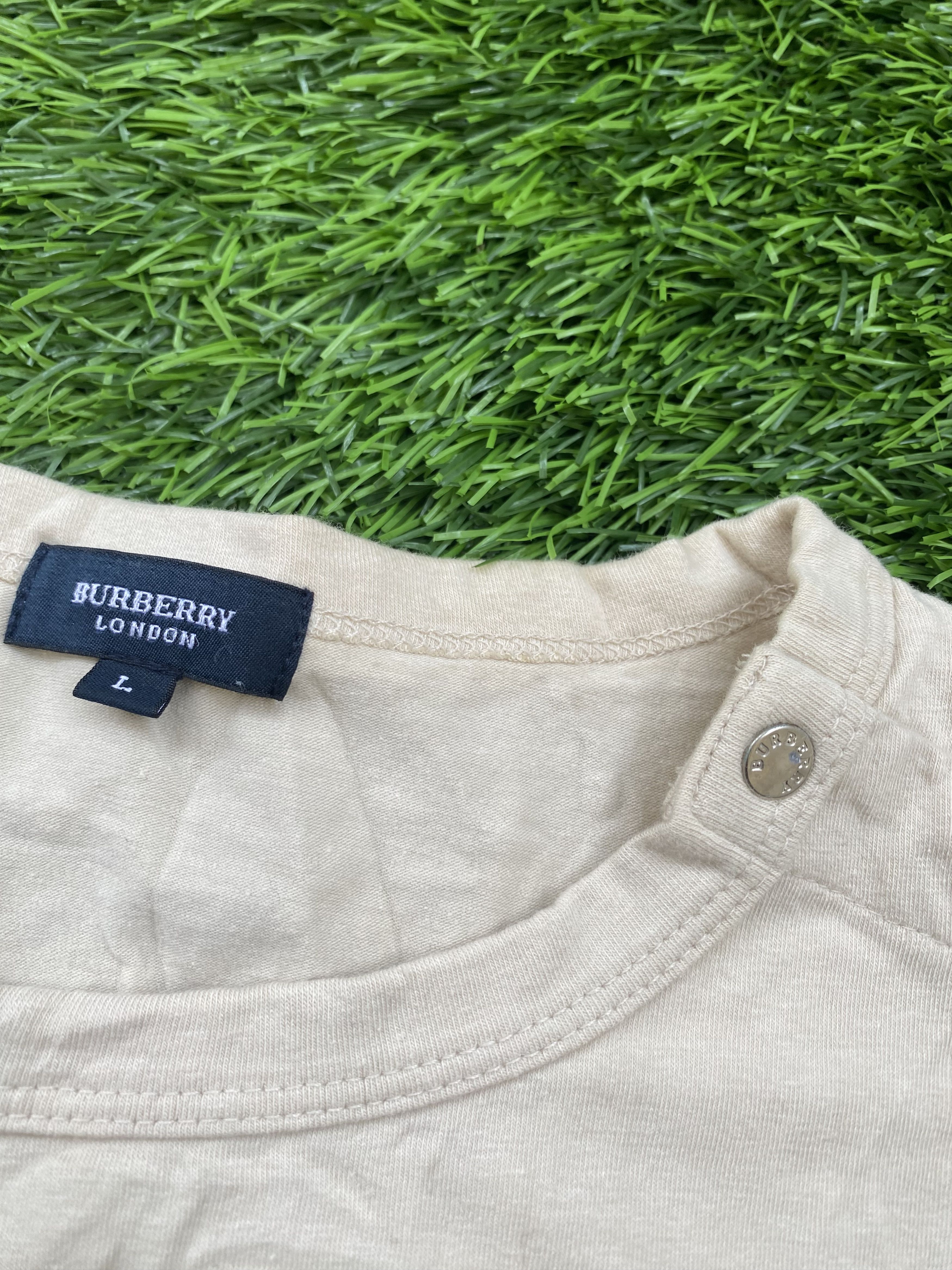Burberry Vintage Burberry Dog Crown Tshirt Size L / US 10 / IT 46 - 3 Thumbnail