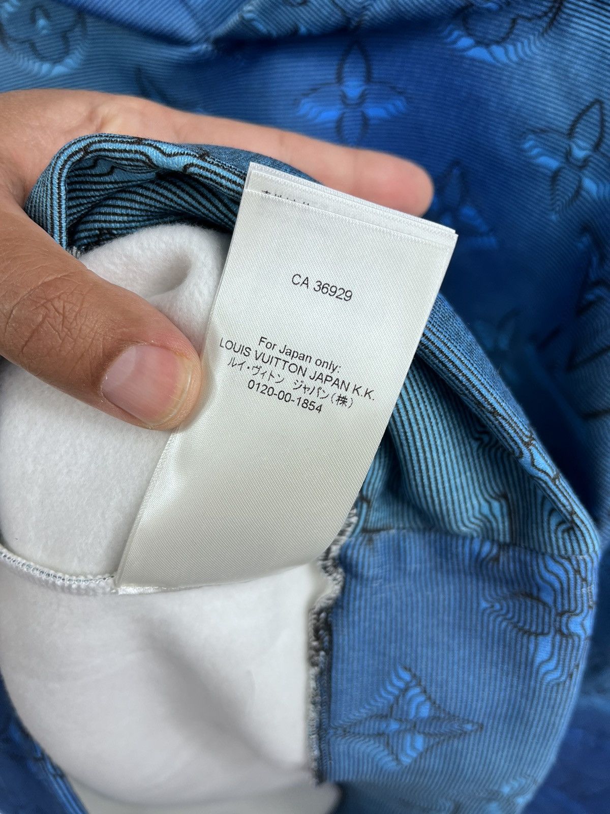 Louis Vuitton LOUIS VUITTON ILLUSION 2054 BLUE HOODIE Size US XL / EU 56 / 4 - 17 Thumbnail
