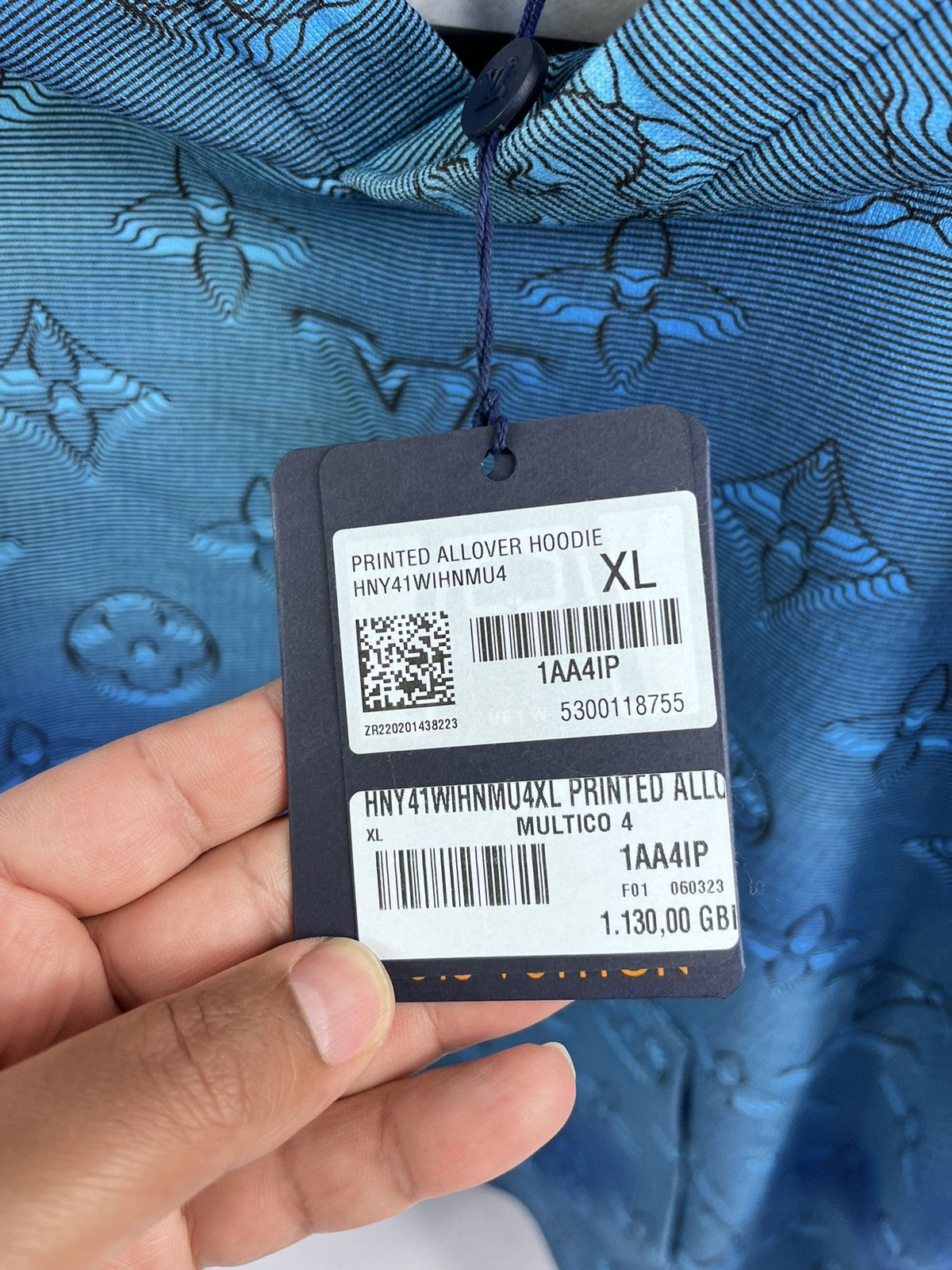 Louis Vuitton LOUIS VUITTON ILLUSION 2054 BLUE HOODIE Size US XL / EU 56 / 4 - 5 Thumbnail