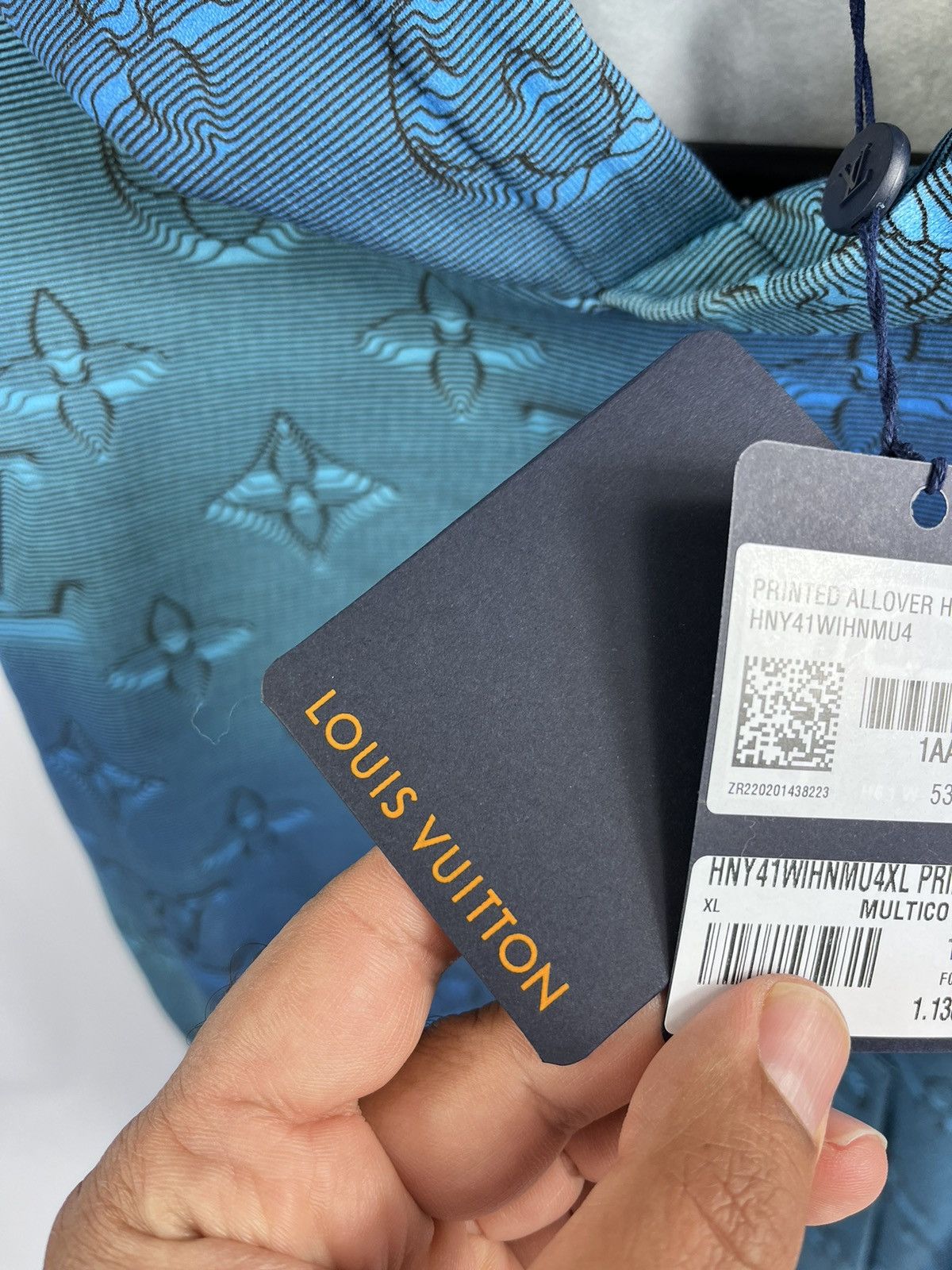 Louis Vuitton LOUIS VUITTON ILLUSION 2054 BLUE HOODIE Size US XL / EU 56 / 4 - 6 Thumbnail
