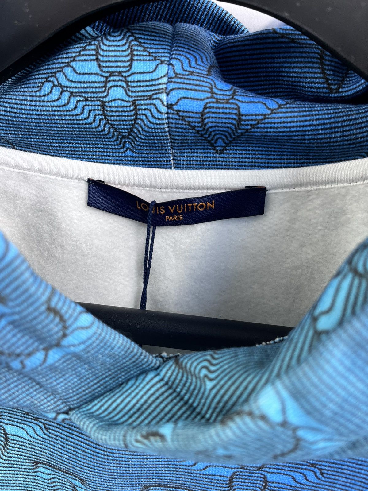 Louis Vuitton LOUIS VUITTON ILLUSION 2054 BLUE HOODIE Size US XL / EU 56 / 4 - 4 Thumbnail