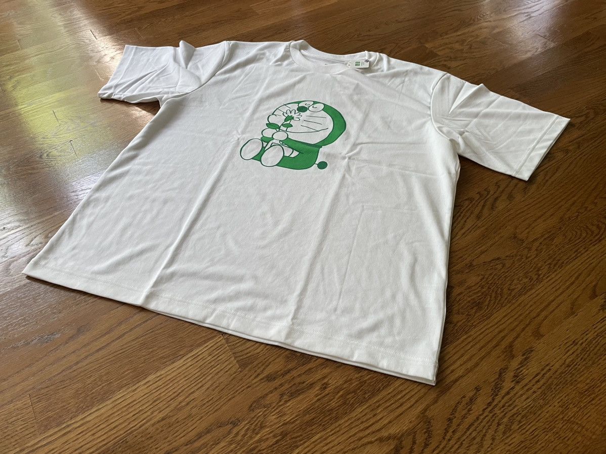 Uniqlo Medium Doraemon Recycled Green UT Short Sleeve Graphic Shirt Size US M / EU 48-50 / 2 - 3 Thumbnail