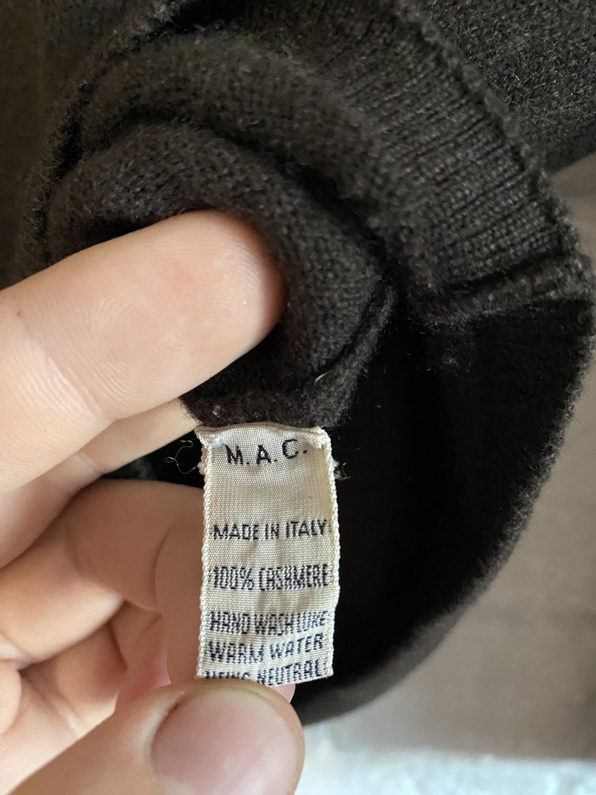 Malo × Vintage Vintage Cardigan Malo 100% cashmere Size L / US 10 / IT 46 - 5 Thumbnail