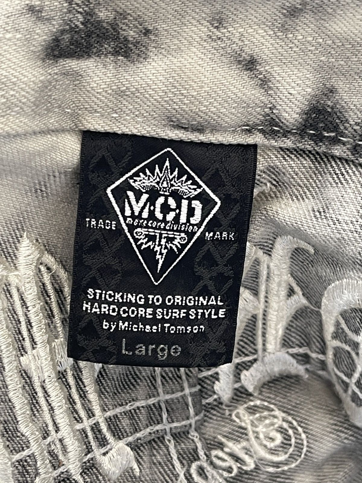 Japanese Brand MCD Black Washed Blow Up Punk Denim Size US 32 / EU 48 - 13 Thumbnail
