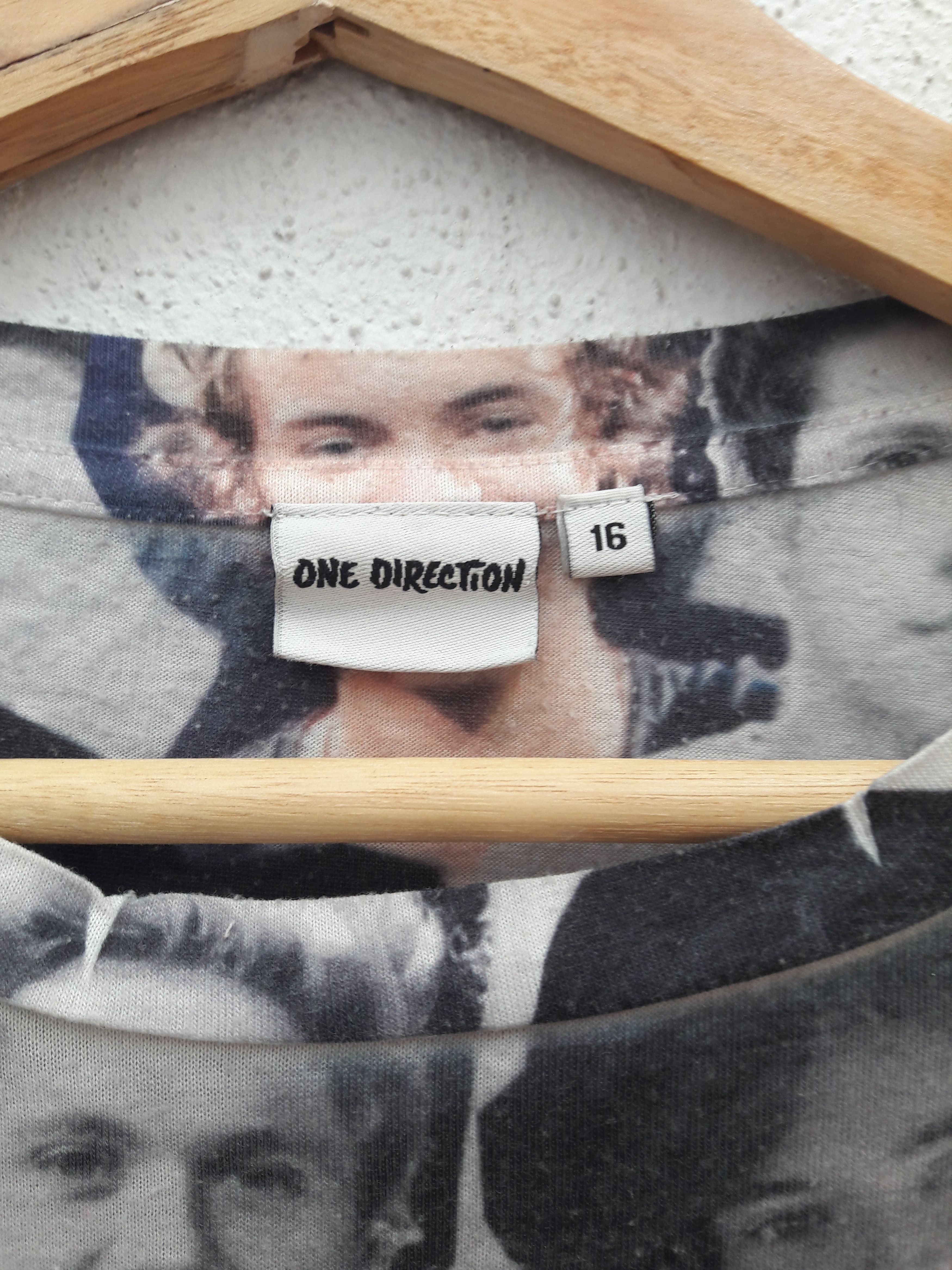 Band Tees × Rap Tees One Direction 2014 Over Print Merchandise Tee Size US L / EU 52-54 / 3 - 5 Thumbnail
