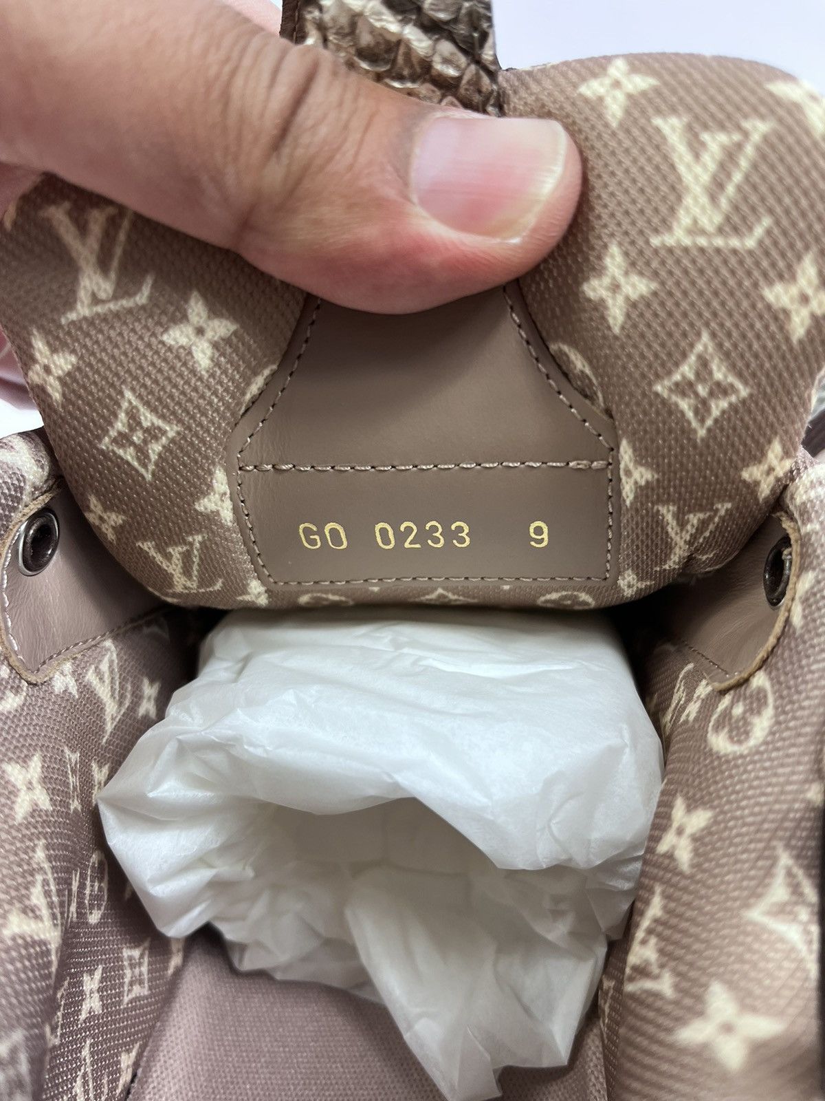 Louis Vuitton BROWN PYTHON SK8 LEATHER SNEAKERS Size US 10 / EU 43 - 8 Thumbnail