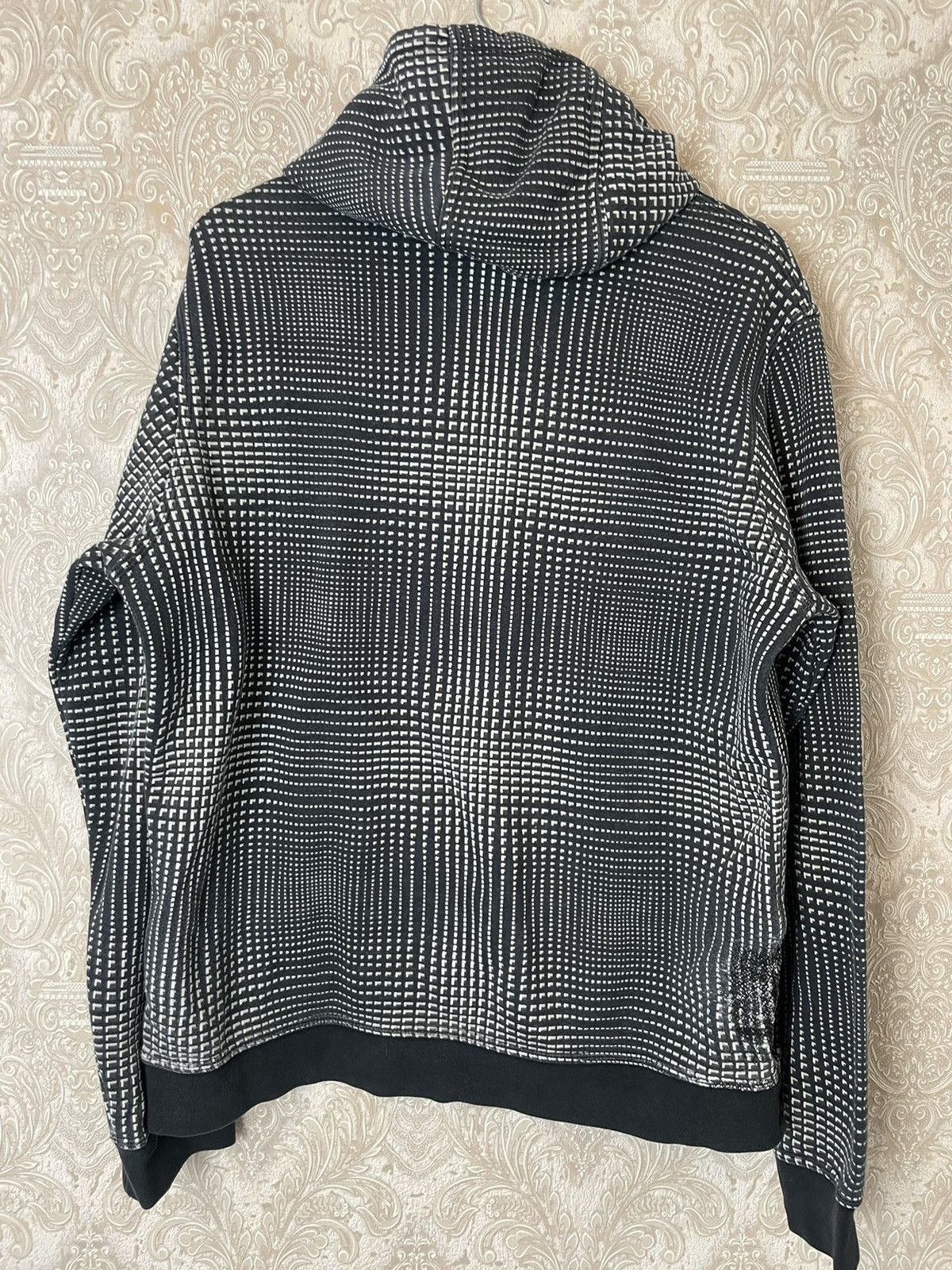 Nike × Vintage Vintage Y2K Distressed Nike Hoodie Size US L / EU 52-54 / 3 - 6 Thumbnail