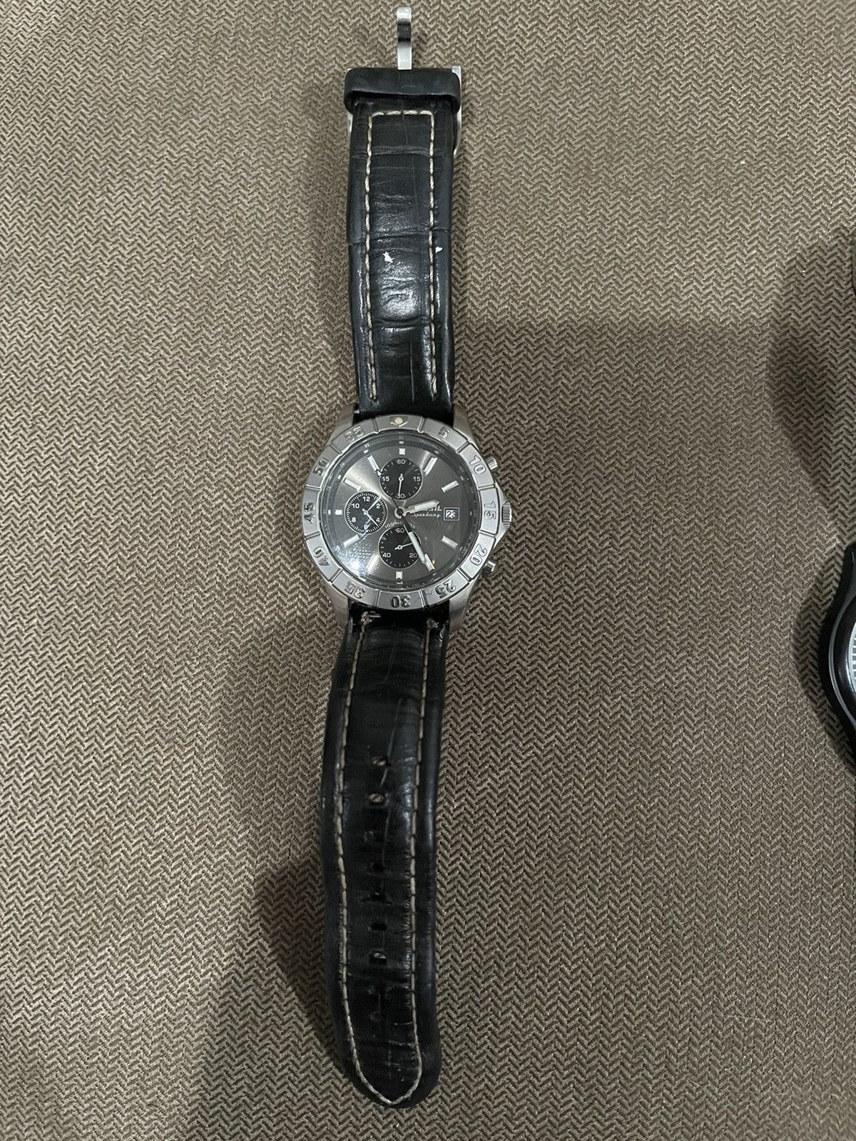 Fossil FOSSIL BIG TIC(JR-8761)RED FRAME WATCH🔴 | Grailed