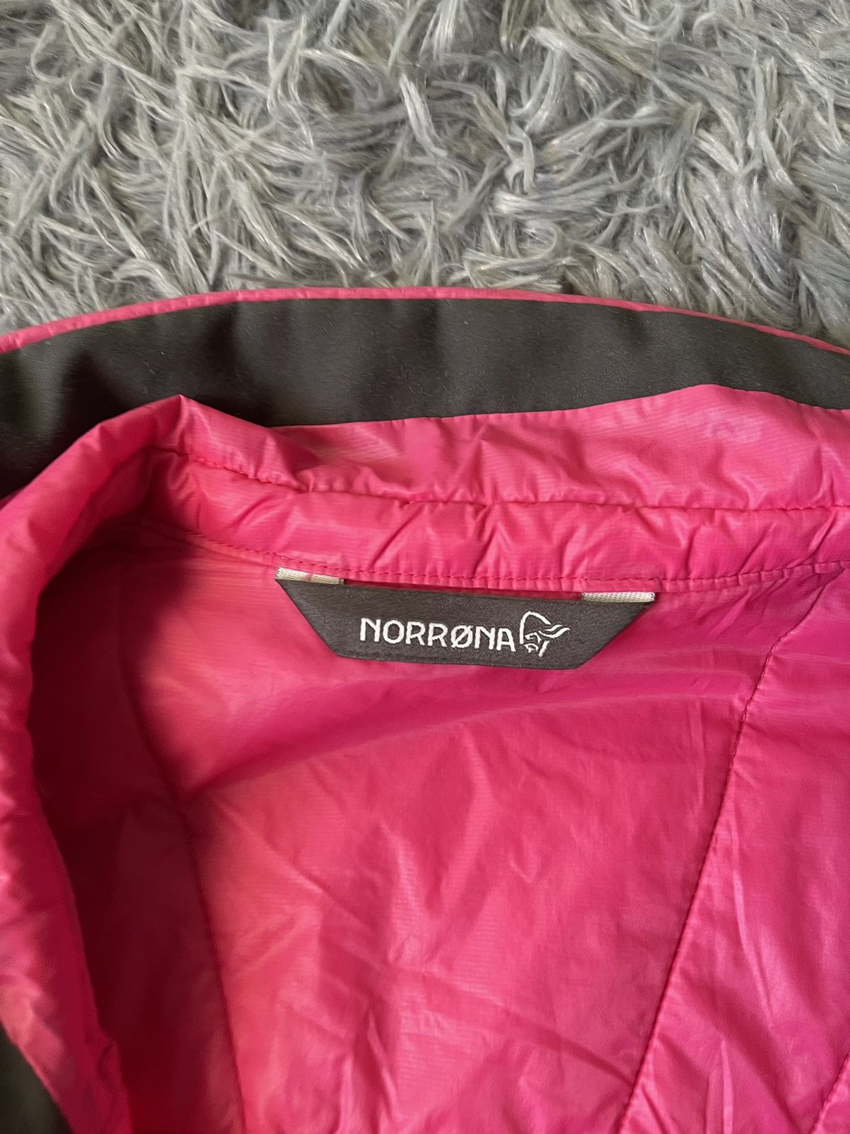Norrona Norrona gorpcore style down puffer jacket Size S / US 4 / IT 40 - 11 Thumbnail