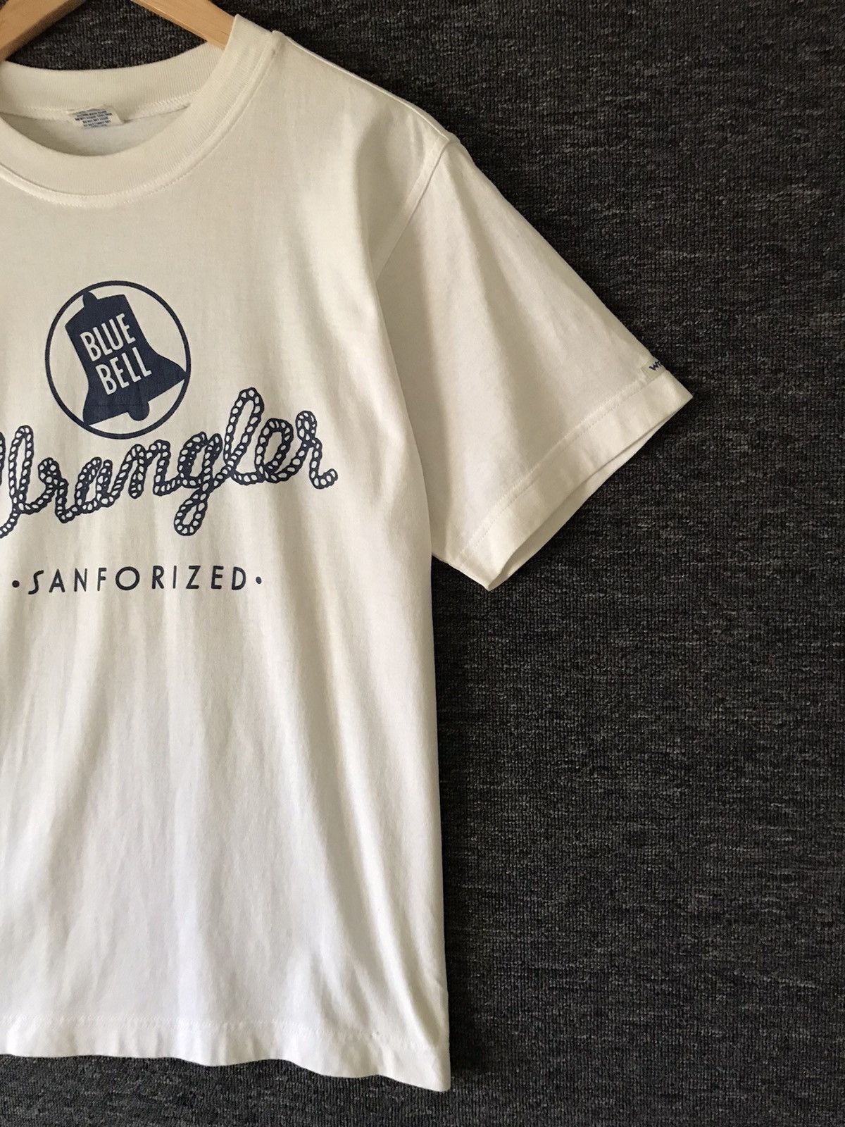Wrangler Vintage 90s Wrangler Blue Bell T-shirts Size US M / EU 48-50 / 2 - 4 Thumbnail