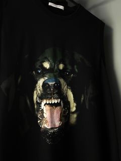 Givenchy hot sale dog sweatshirt