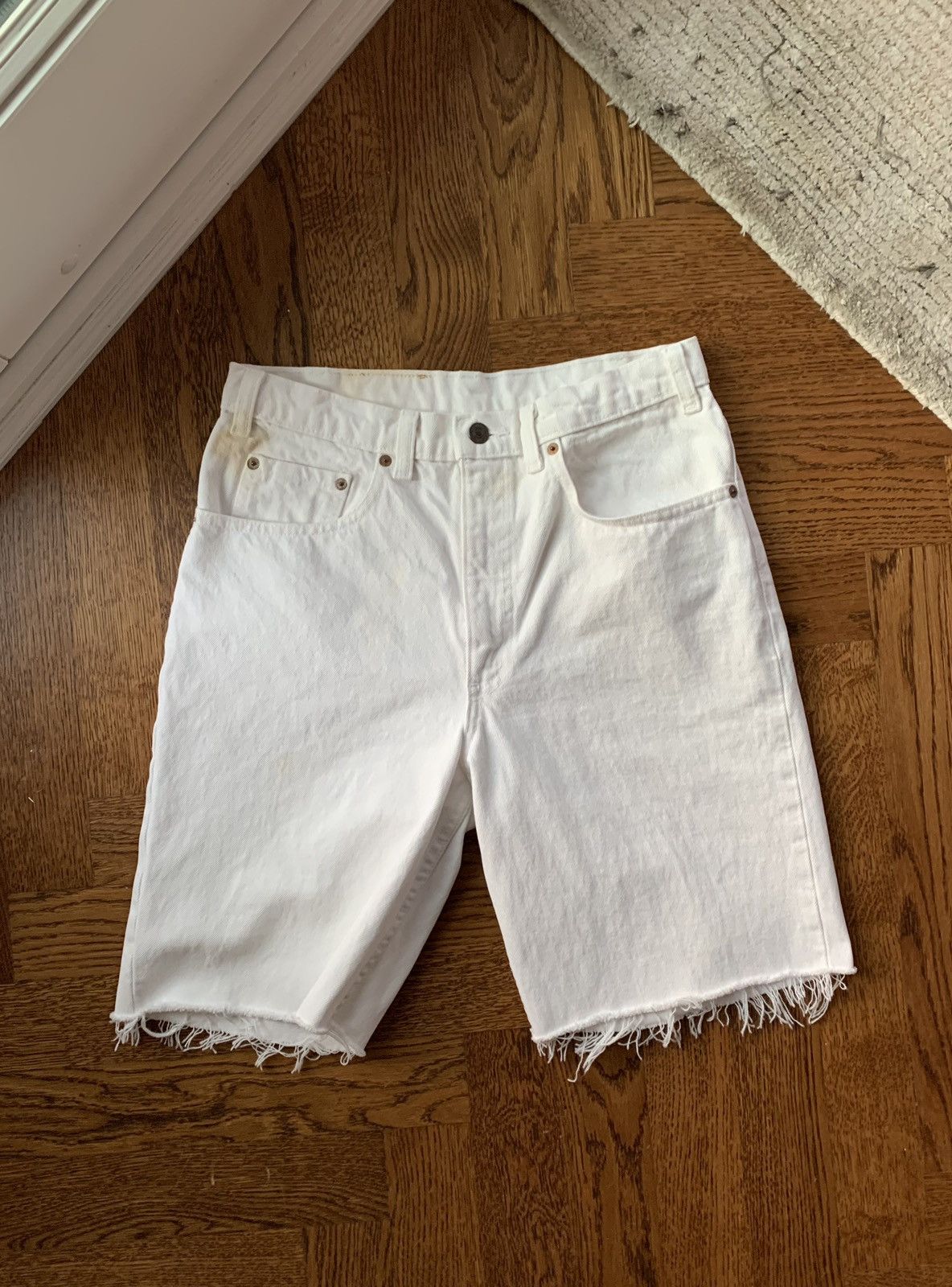 Levi's × Vintage Vintage Levis Jean Shorts 80s White Denim Cutoff Jorts 533 Size US 30 / EU 46 - 3 Thumbnail