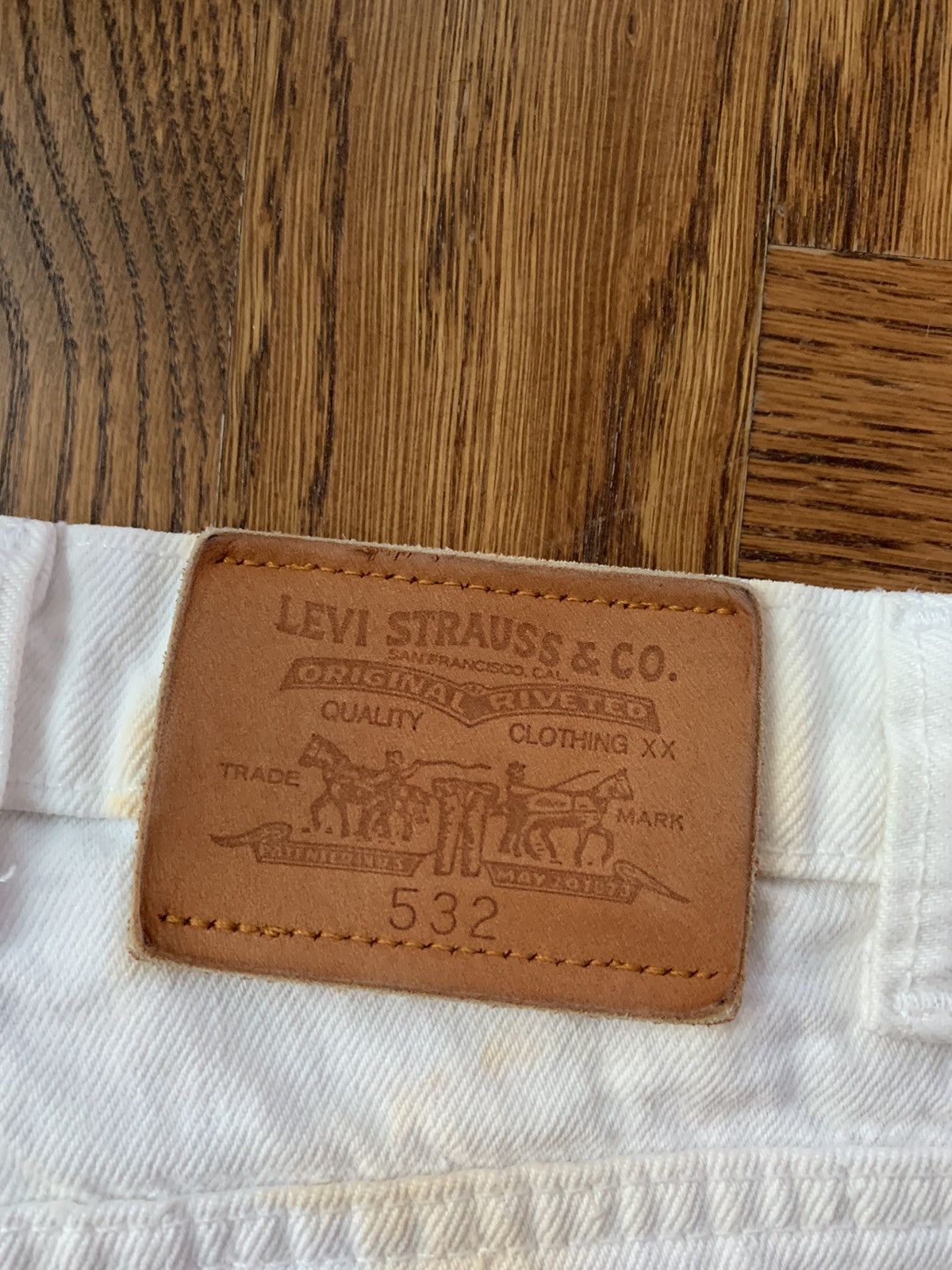 Levi's × Vintage Vintage Levis Jean Shorts 80s White Denim Cutoff Jorts 533 Size US 30 / EU 46 - 8 Thumbnail