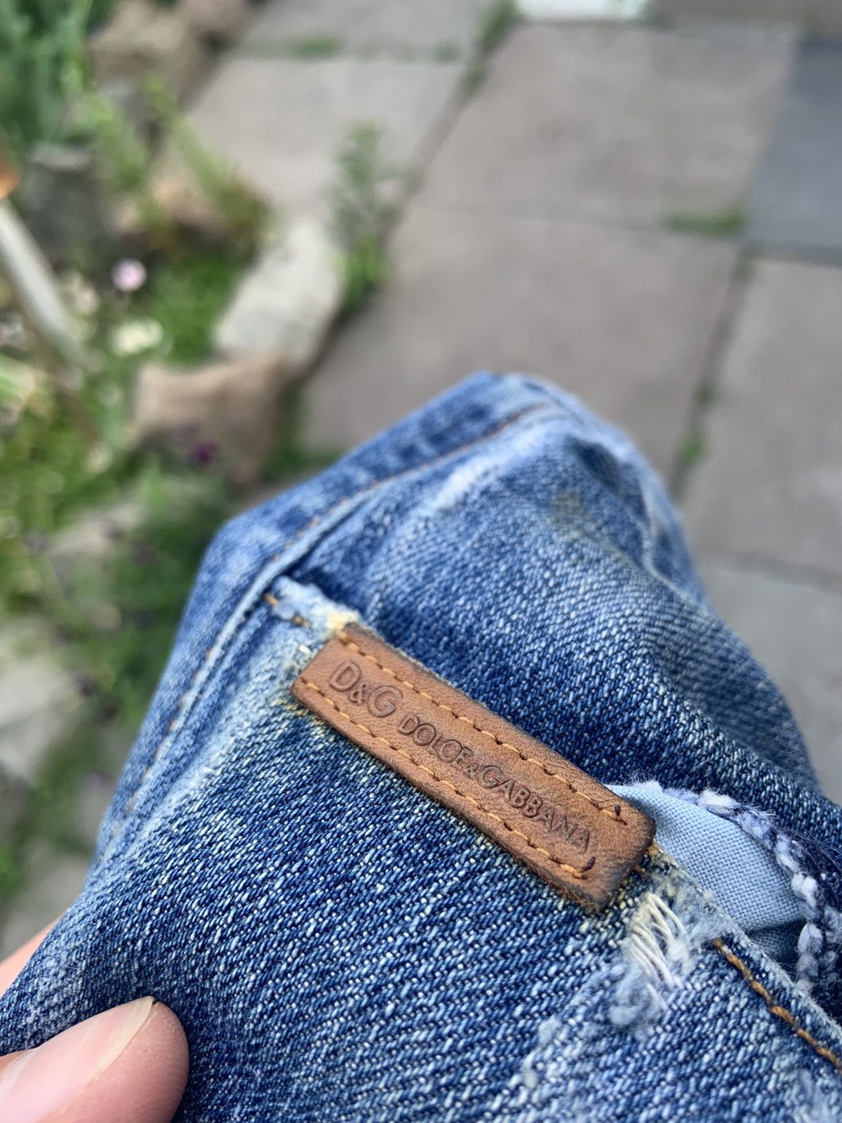 Dolce & Gabbana × Vintage vintage dolce & gabbana blue distressed denim 26/11/1973 Size 32" / US 10 / IT 46 - 7 Thumbnail