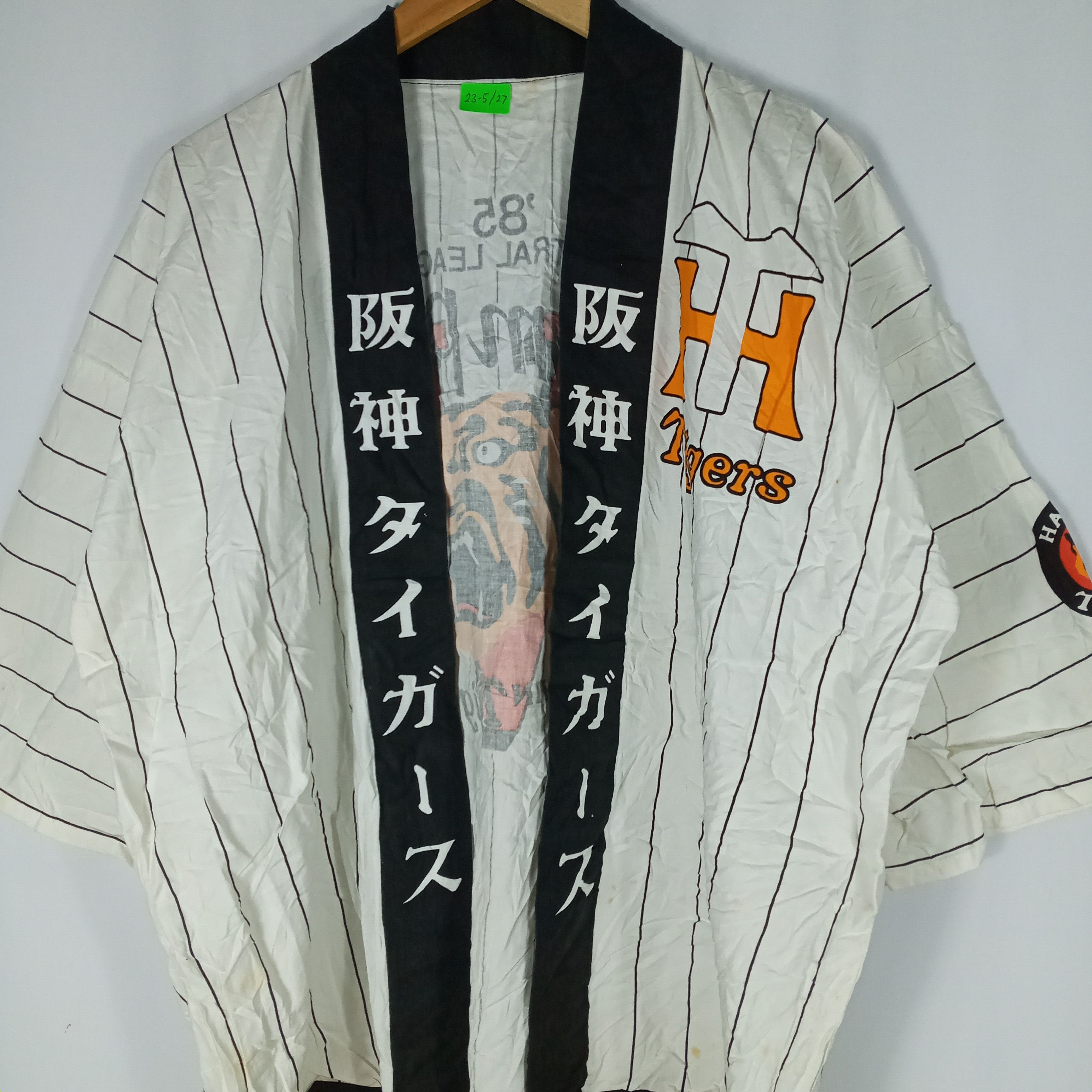 Japanese Brand Vintage 1985 Japanese Baseball Hansin Tiger Team Kimono Size US M / EU 48-50 / 2 - 2 Thumbnail