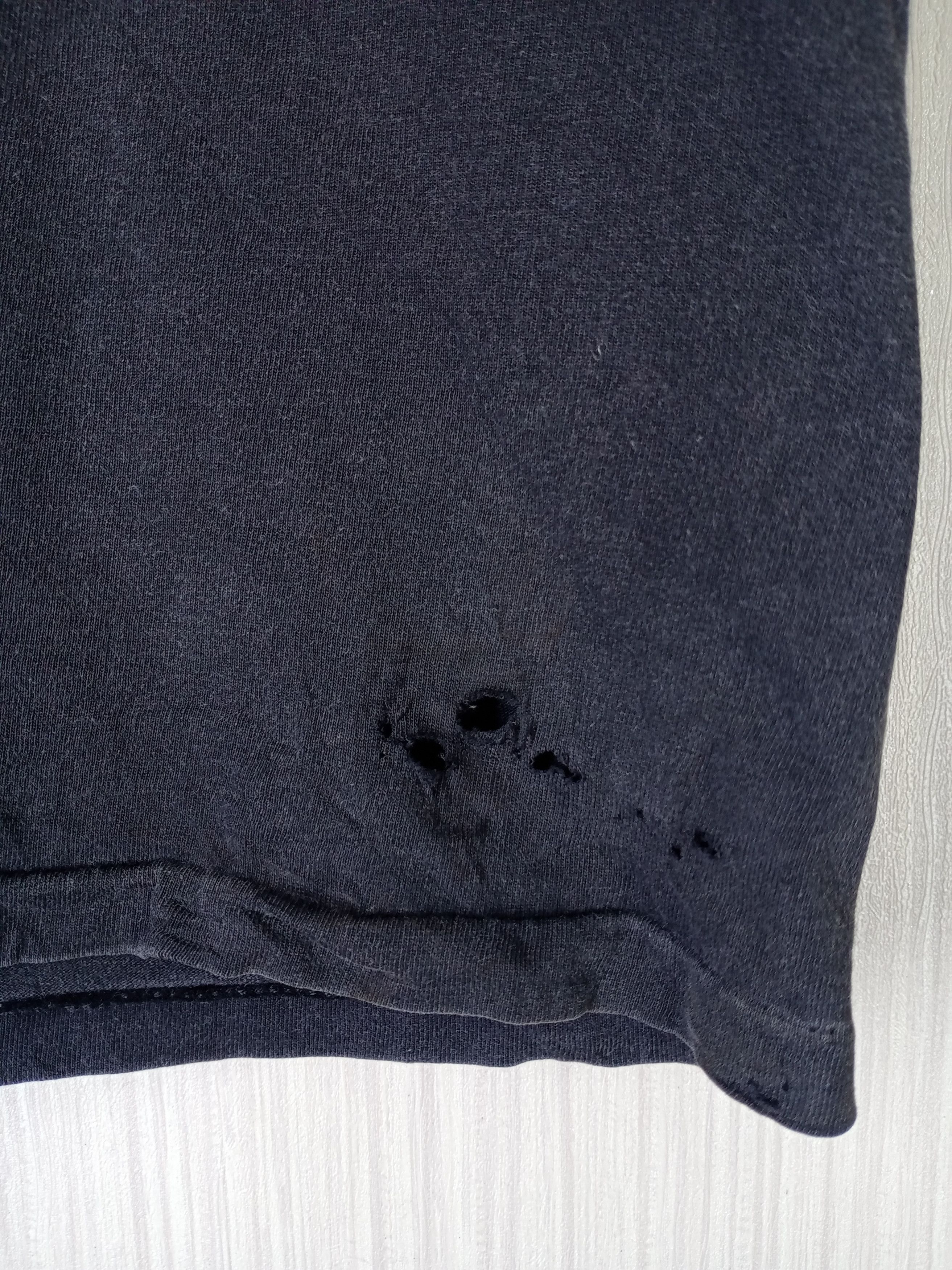 Nirvana Rare Vintage Single Sticth Nirvana Nevermind Distressed Tee Size US M / EU 48-50 / 2 - 3 Thumbnail