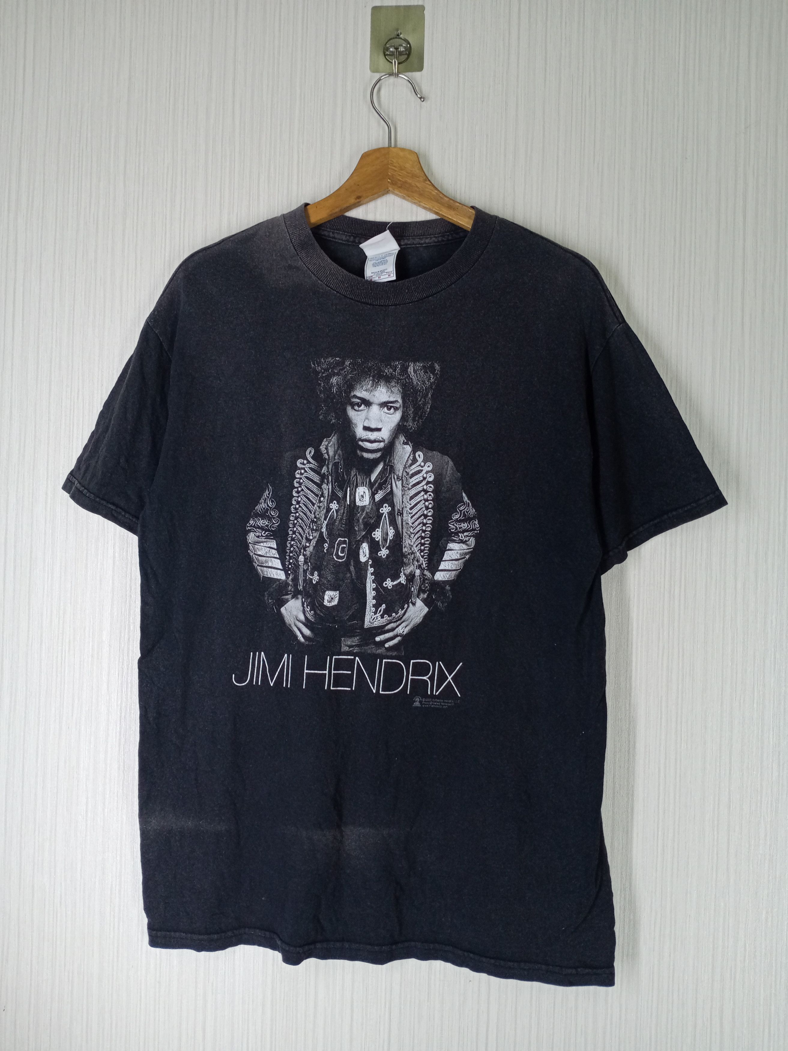 Jimi Hendrix Rare Vintage Jimi Hendrix Distressed Tshirt Size US M / EU 48-50 / 2 - 1 Thumbnail