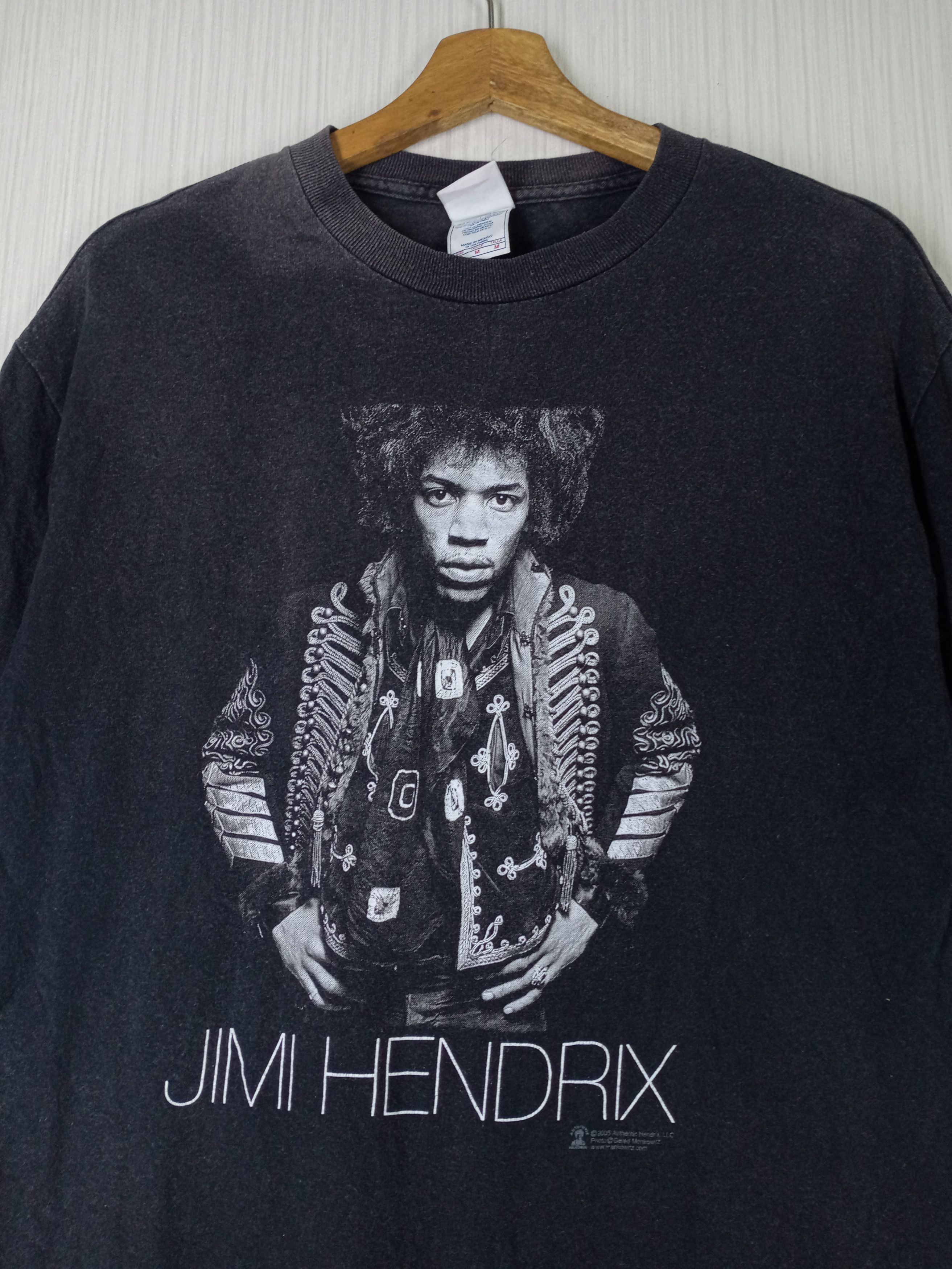 Jimi Hendrix Rare Vintage Jimi Hendrix Distressed Tshirt Size US M / EU 48-50 / 2 - 2 Thumbnail