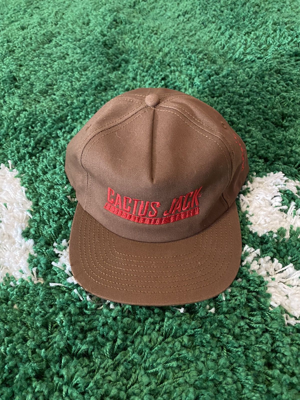 Travis Scott Cactus Jack Brown w/ Red Snapback Hat | Grailed