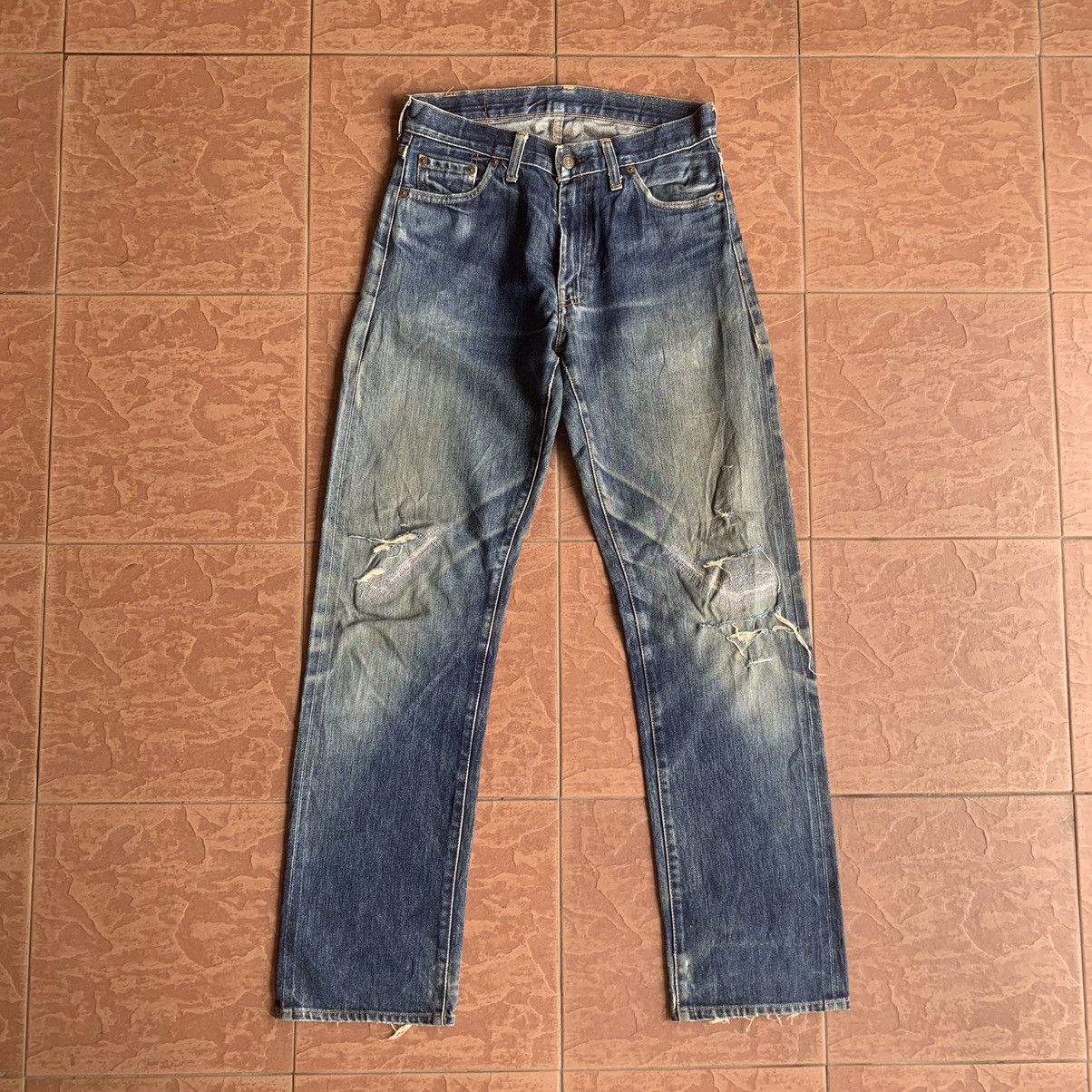 Levi's × Vintage LEVI’S 29x31 VINTAGE 1990’s REDLINE DISTRESSED SELVEDGE PANT Size US 29 - 1 Thumbnail