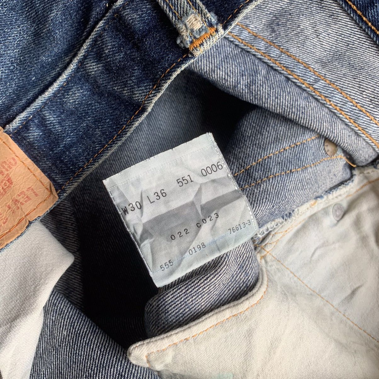 Levi's × Vintage LEVI’S 29x31 VINTAGE 1990’s REDLINE DISTRESSED SELVEDGE PANT Size US 29 - 12 Thumbnail