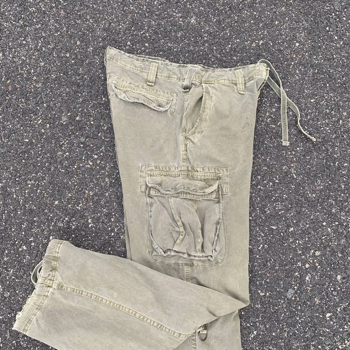 Japanese Brand × Uniqlo Japanese Vintage 36x32 Faded Utility Trousers Cargo Size US 36 / EU 52 - 19 Thumbnail