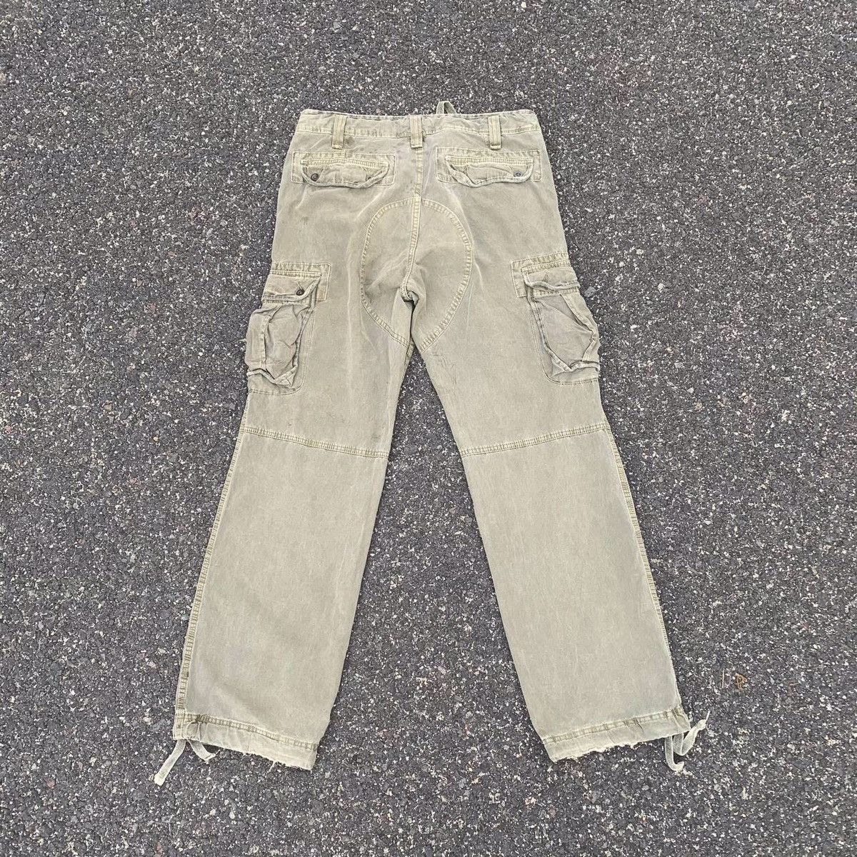 Japanese Brand × Uniqlo Japanese Vintage 36x32 Faded Utility Trousers Cargo Size US 36 / EU 52 - 12 Thumbnail