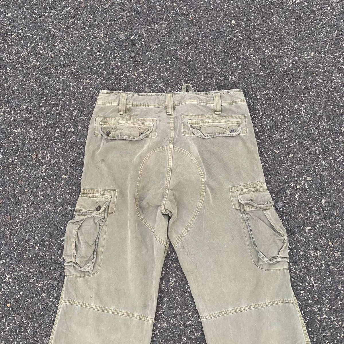 Japanese Brand × Uniqlo Japanese Vintage 36x32 Faded Utility Trousers Cargo Size US 36 / EU 52 - 13 Thumbnail