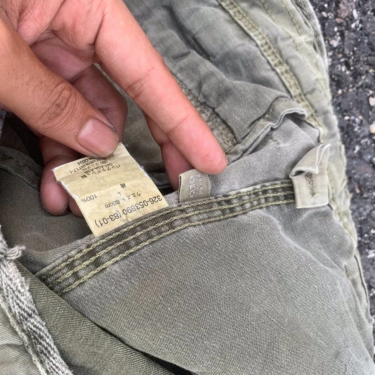 Japanese Brand × Uniqlo Japanese Vintage 36x32 Faded Utility Trousers Cargo Size US 36 / EU 52 - 11 Thumbnail