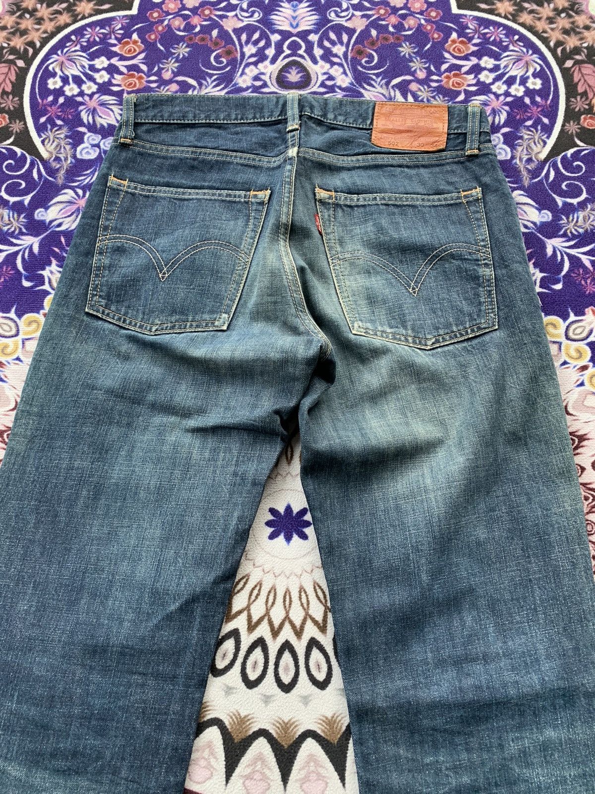 Levi's Vintage Clothing Levis 502 Faded Wash Denim Size US 33 - 12 Thumbnail