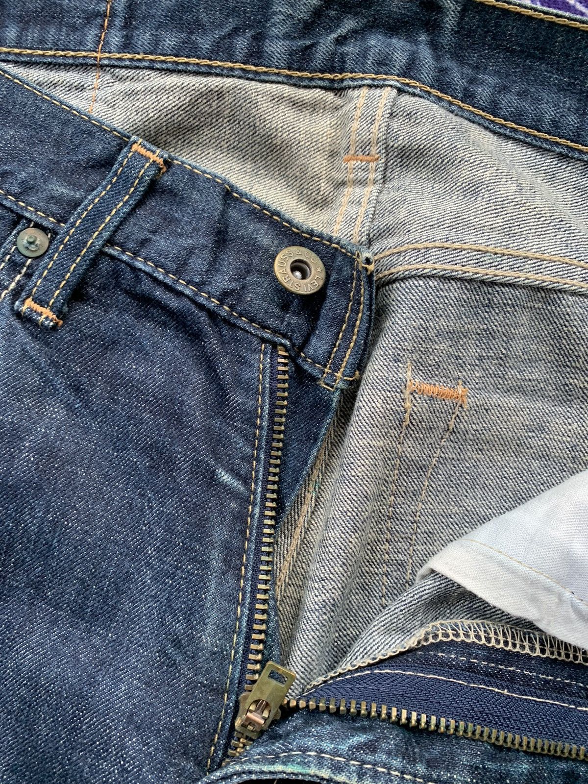 Levi's Vintage Clothing Levis 502 Faded Wash Denim Size US 33 - 6 Thumbnail