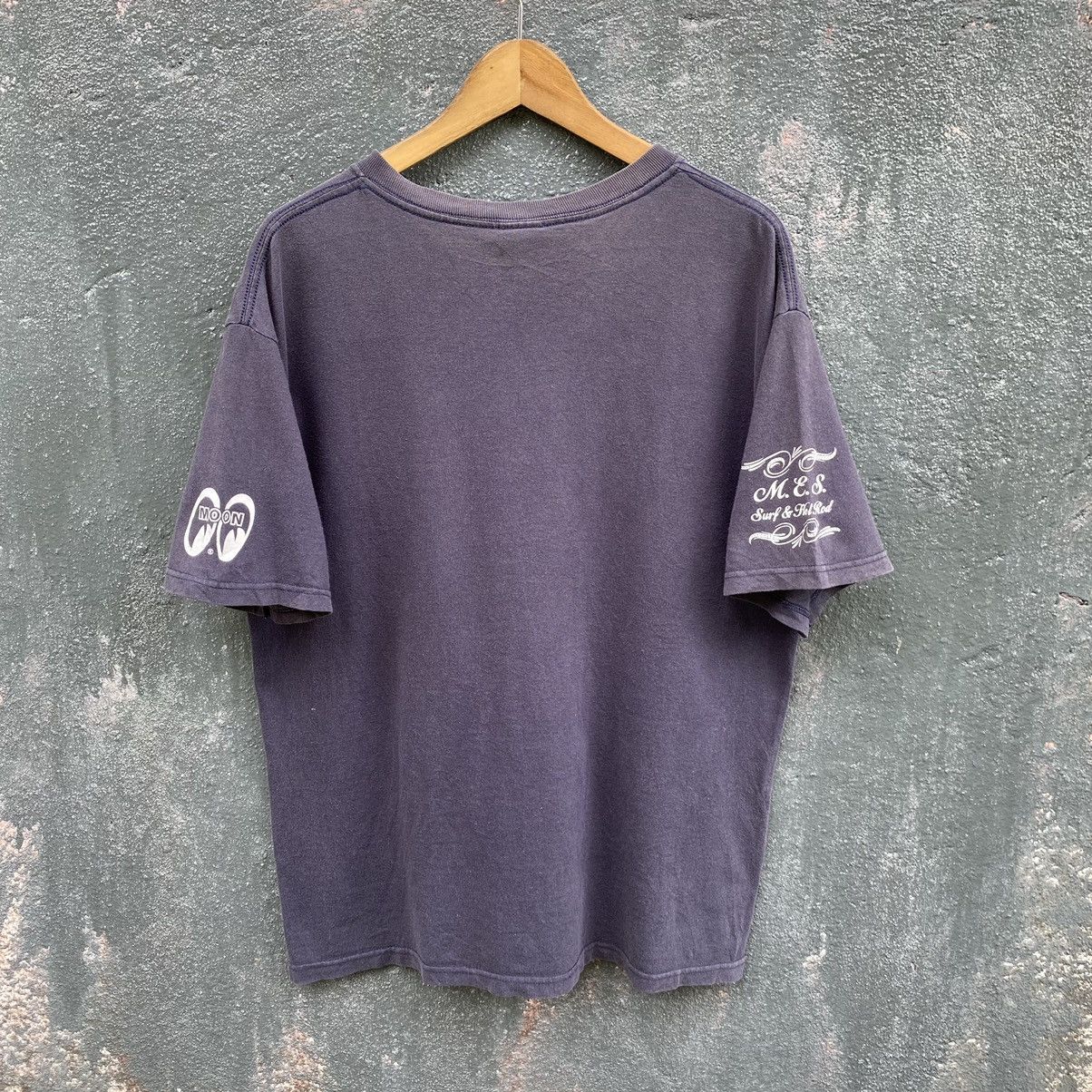 Japanese Brand Thrashed Faded Vintage Y2K Moon Eyes Surf ERD GRUNGE TEE Size US L / EU 52-54 / 3 - 2 Thumbnail