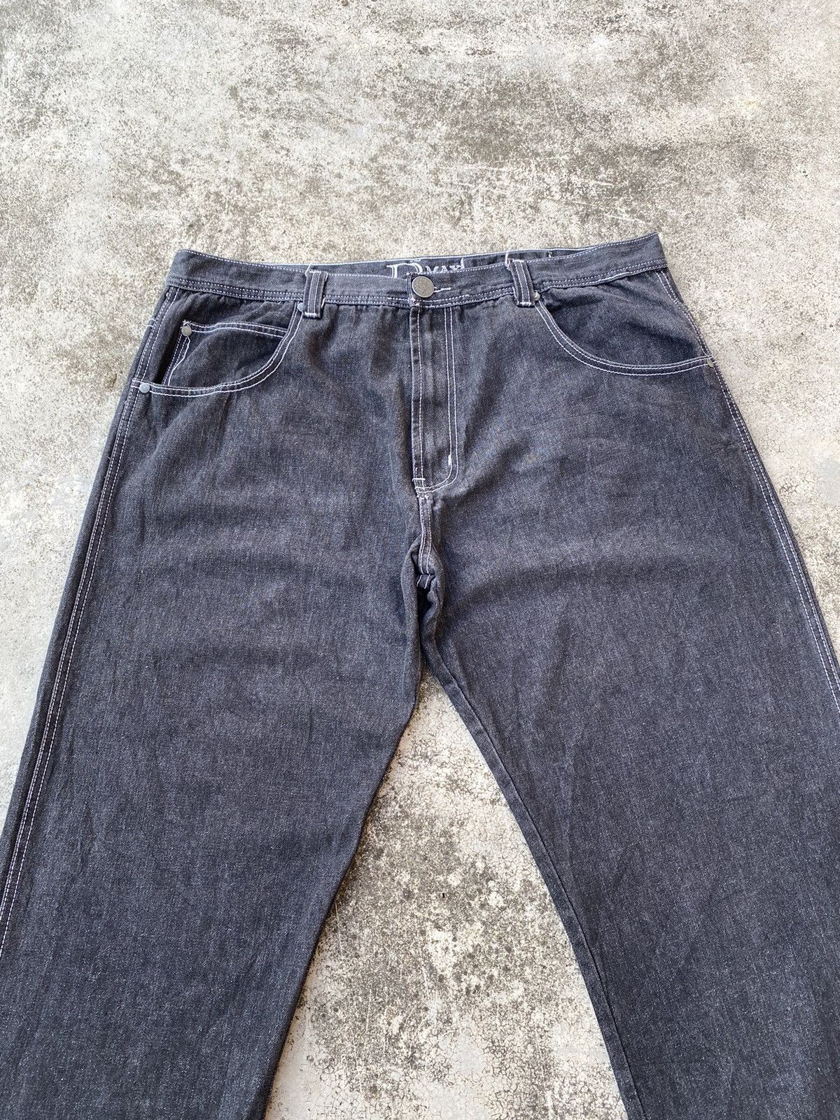 Japanese Brand Steals🔥 Vintage Michel Jordan 23 Printed Baggy Denim Jeans Size US 42 / EU 58 - 8 Thumbnail