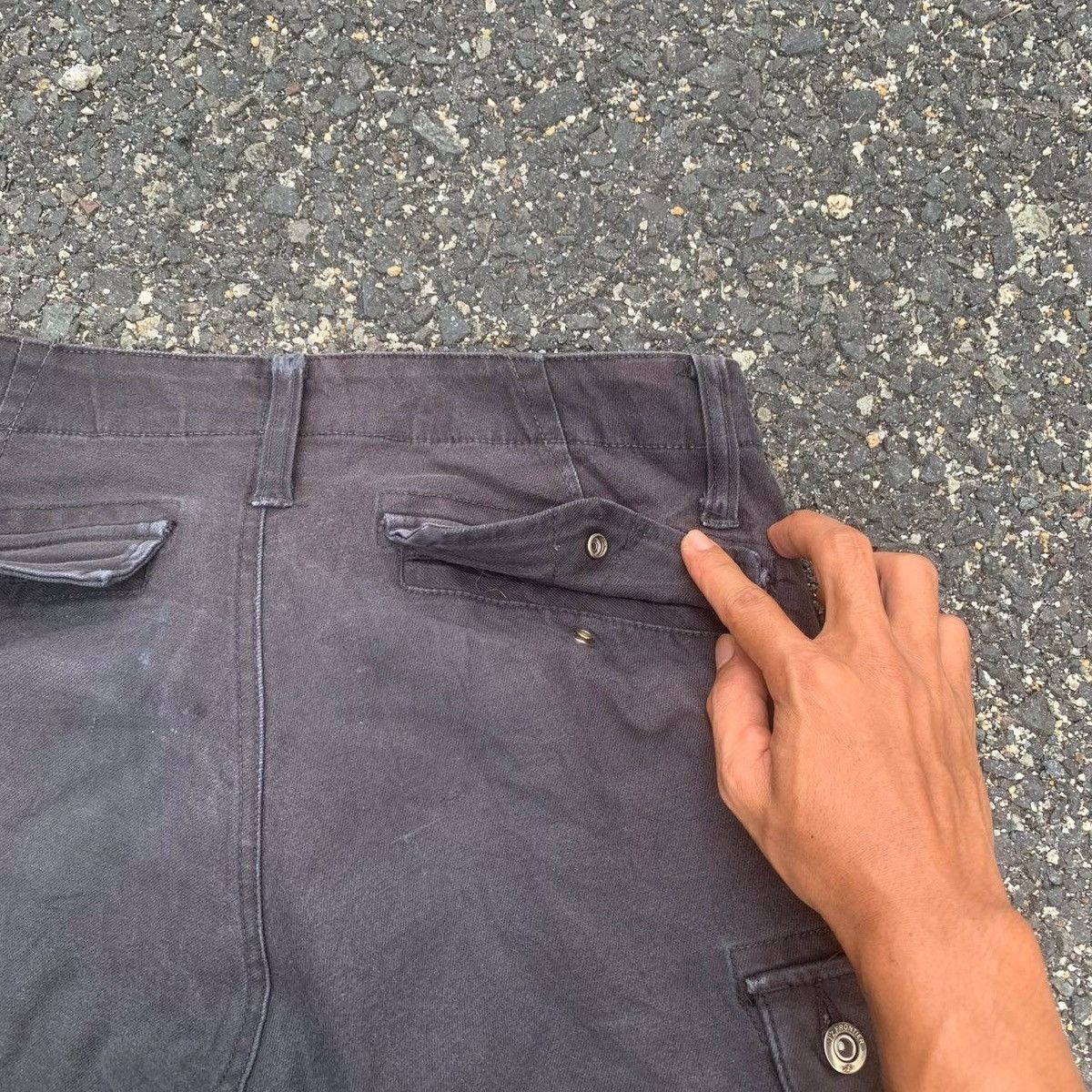 Japanese Brand Ultra Heavy Duty Utility Iz Frontier Cargo Faded Pants Size US 29 - 14 Thumbnail