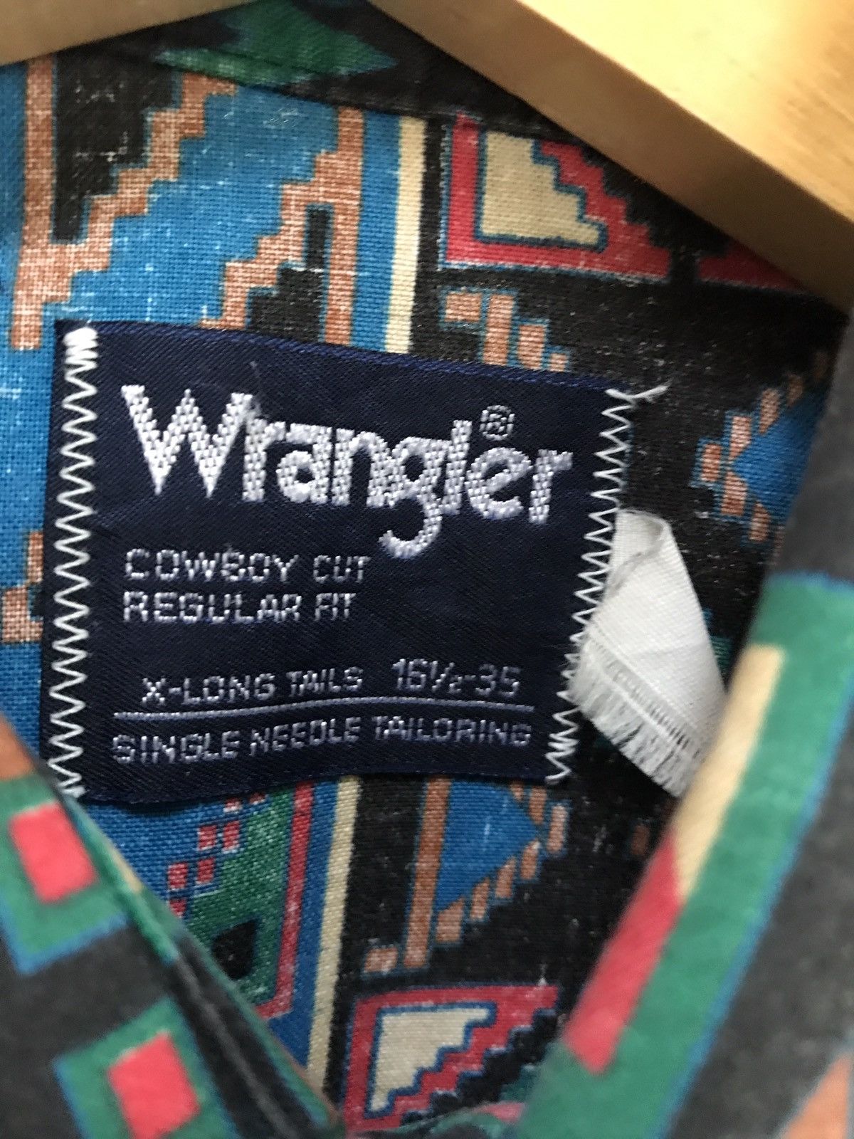 Vintage VINTAGE WRANGLER WESTERN SHIRT NAVAJO Size US XL / EU 56 / 4 - 4 Thumbnail