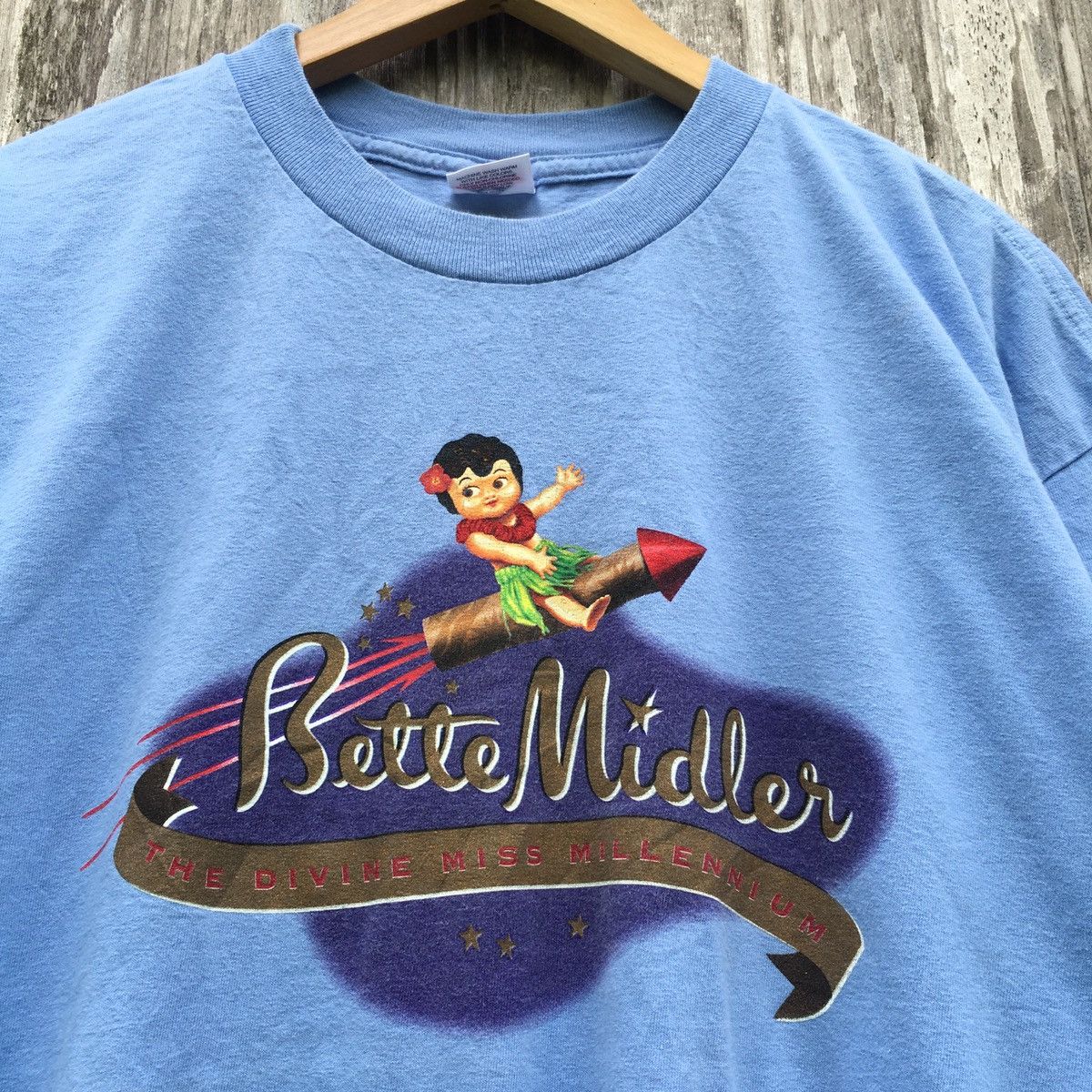 Band Tees Vintage Y2K Bette Midler American Singer ERD GRUNGE TEE Size US XL / EU 56 / 4 - 2 Thumbnail