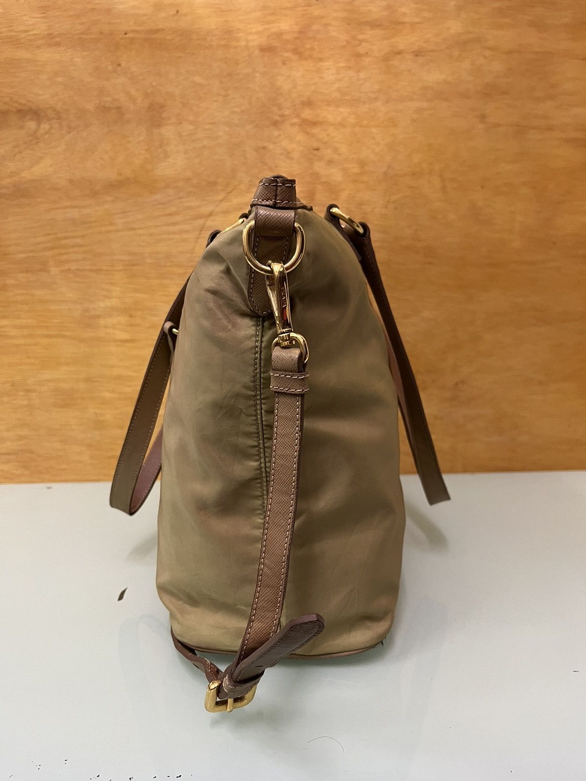 Prada Authentic PRADA Shoulder Bag Size ONE SIZE - 6 Thumbnail
