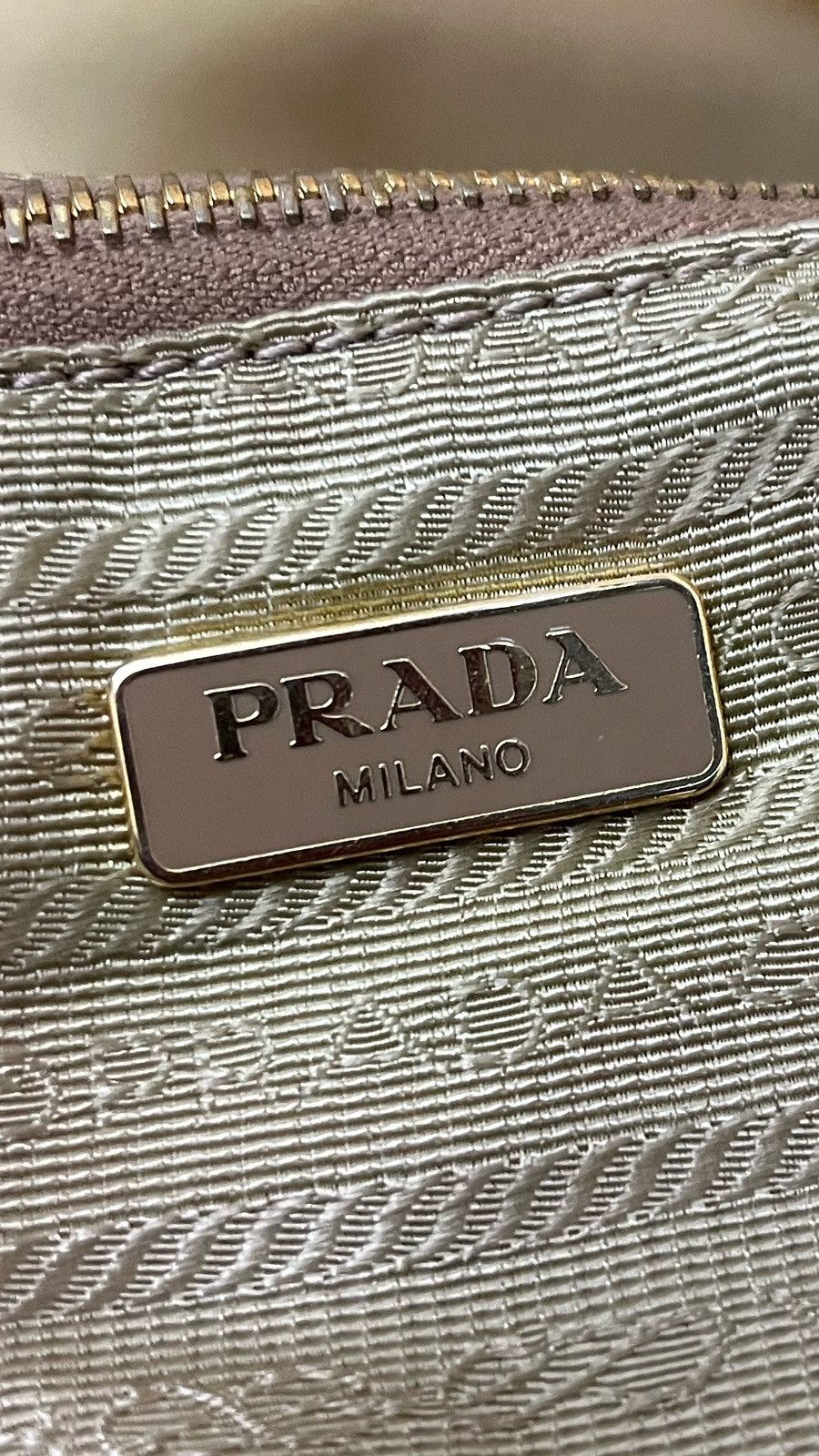 Prada Authentic PRADA Shoulder Bag Size ONE SIZE - 16 Thumbnail