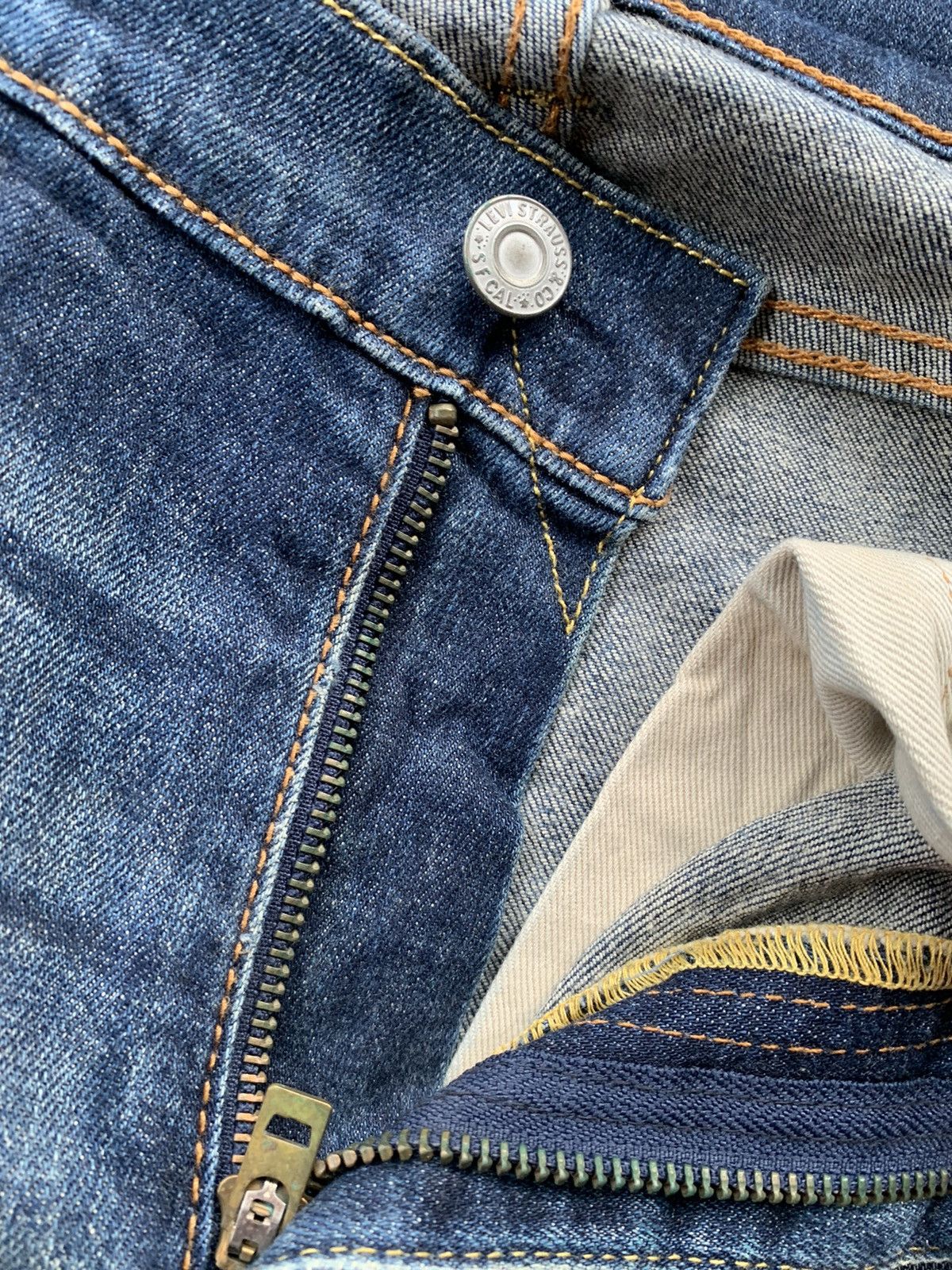 Levi's Vintage Clothing Levis 511 Faded Wash Denim Size US 34 / EU 50 - 3 Thumbnail
