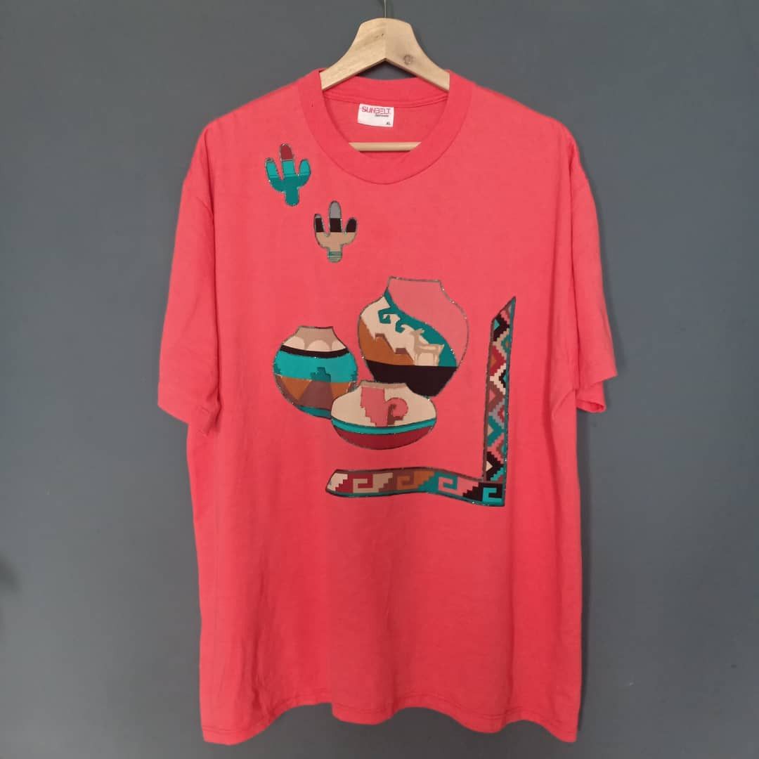 Vintage Vintage Art T-Shirt Size US XL / EU 56 / 4 - 1 Thumbnail