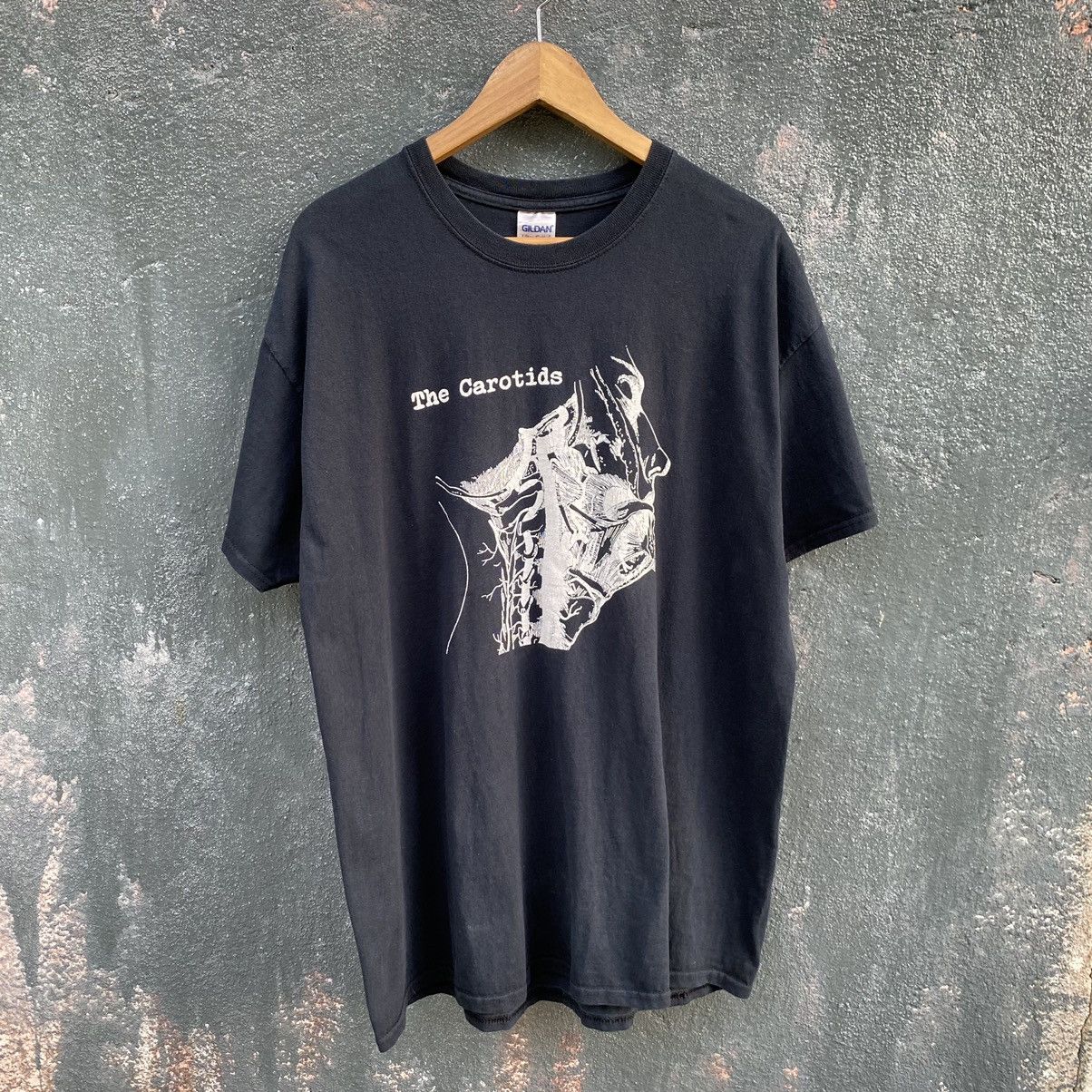 Band Tees Thrashed Faded Vintage Y2K The Carotids Punk ERD GRUNGE TEE Size US XL / EU 56 / 4 - 1 Thumbnail