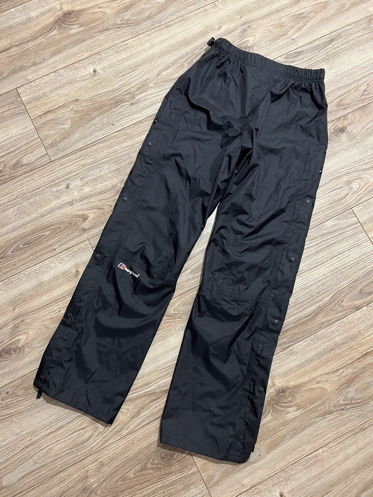 Berghaus Berghaus Aquafoil Full Zip Waterproof Venting Pants Size US 29 - 1 Thumbnail