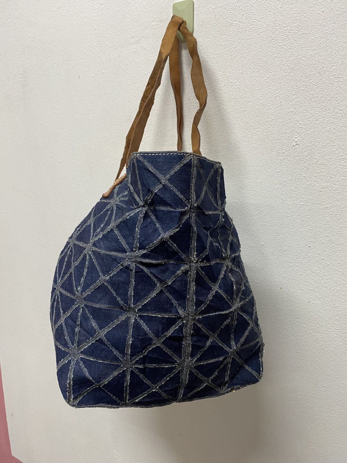 Designer × Pleats Please Issey Miyake Issey miyake Pleats please Patchwork Denim Tote Bag Size ONE SIZE - 3 Thumbnail