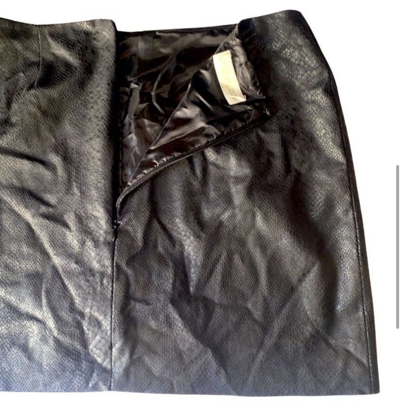 Vintage Retro, Britt Ryan, Black, Faux Snake Skin, Mini Skirt Size 28" / US 6 / IT 42 - 9 Thumbnail