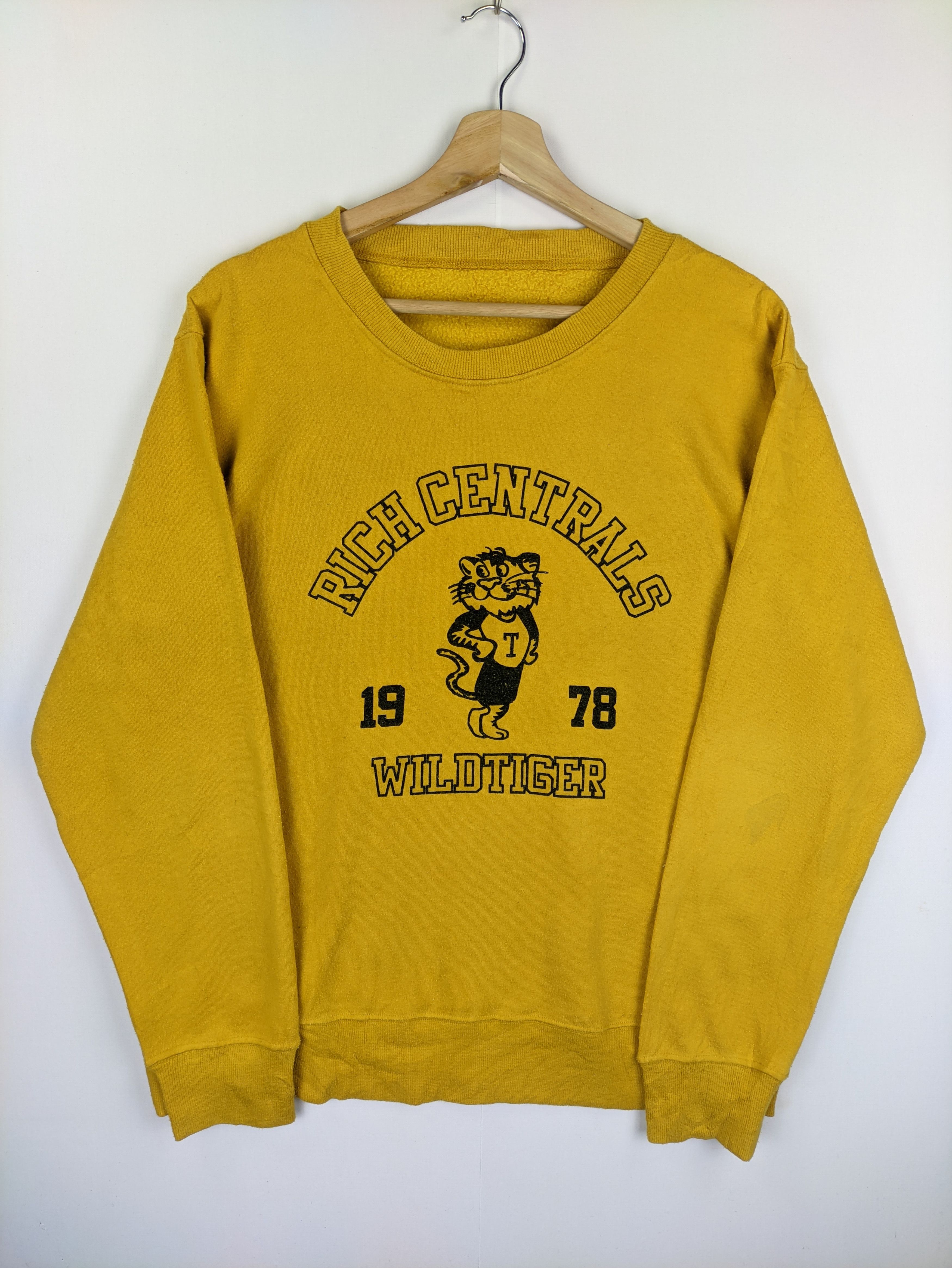 Japanese Brand Steals🔥Vintage Sweatshirt Rich Centrals Wild Tiger Size US L / EU 52-54 / 3 - 4 Thumbnail